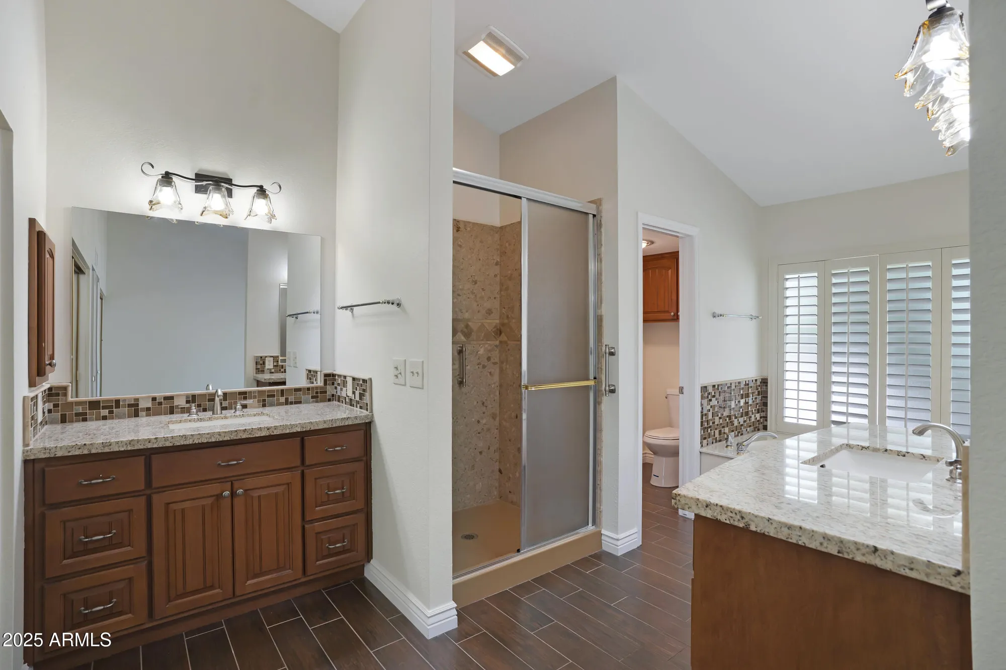 Property Slideshow image 16 of 32 | 13010 s 42nd st, Phoenix, AZ, 85044