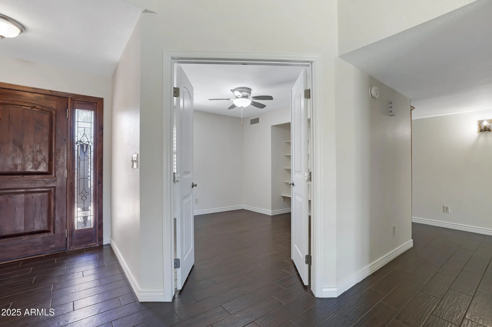 Property Slideshow image 7 of 32 | 13010 s 42nd st, Phoenix, AZ, 85044