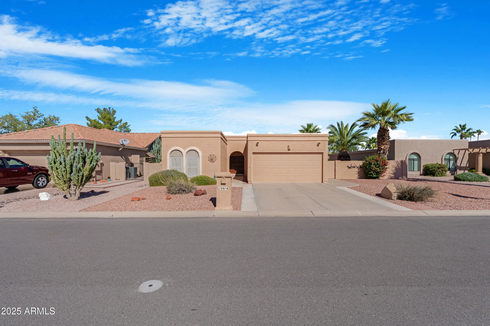 Property Slideshow image 1 of 36 | 10414 e watford way, Sun Lakes, AZ, 85248