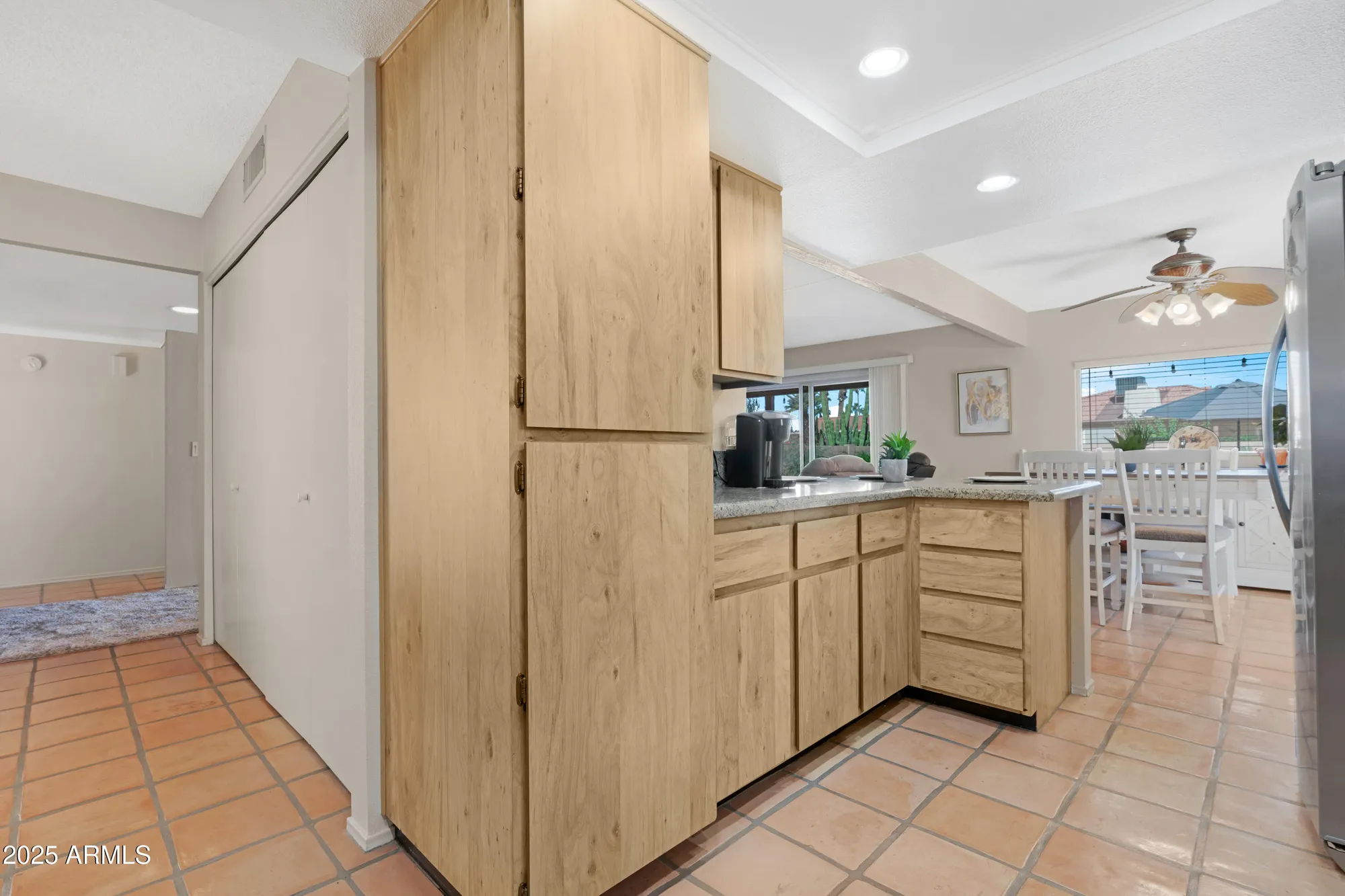 Property Slideshow image 13 of 36 | 10414 e watford way, Sun Lakes, AZ, 85248