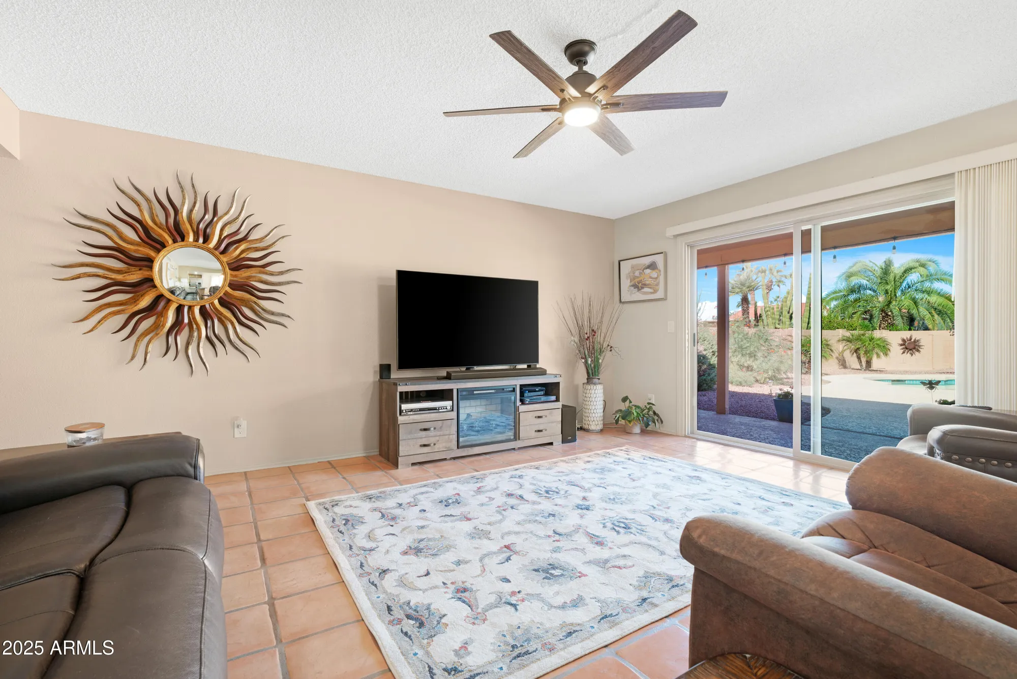 Property Slideshow image 9 of 36 | 10414 e watford way, Sun Lakes, AZ, 85248