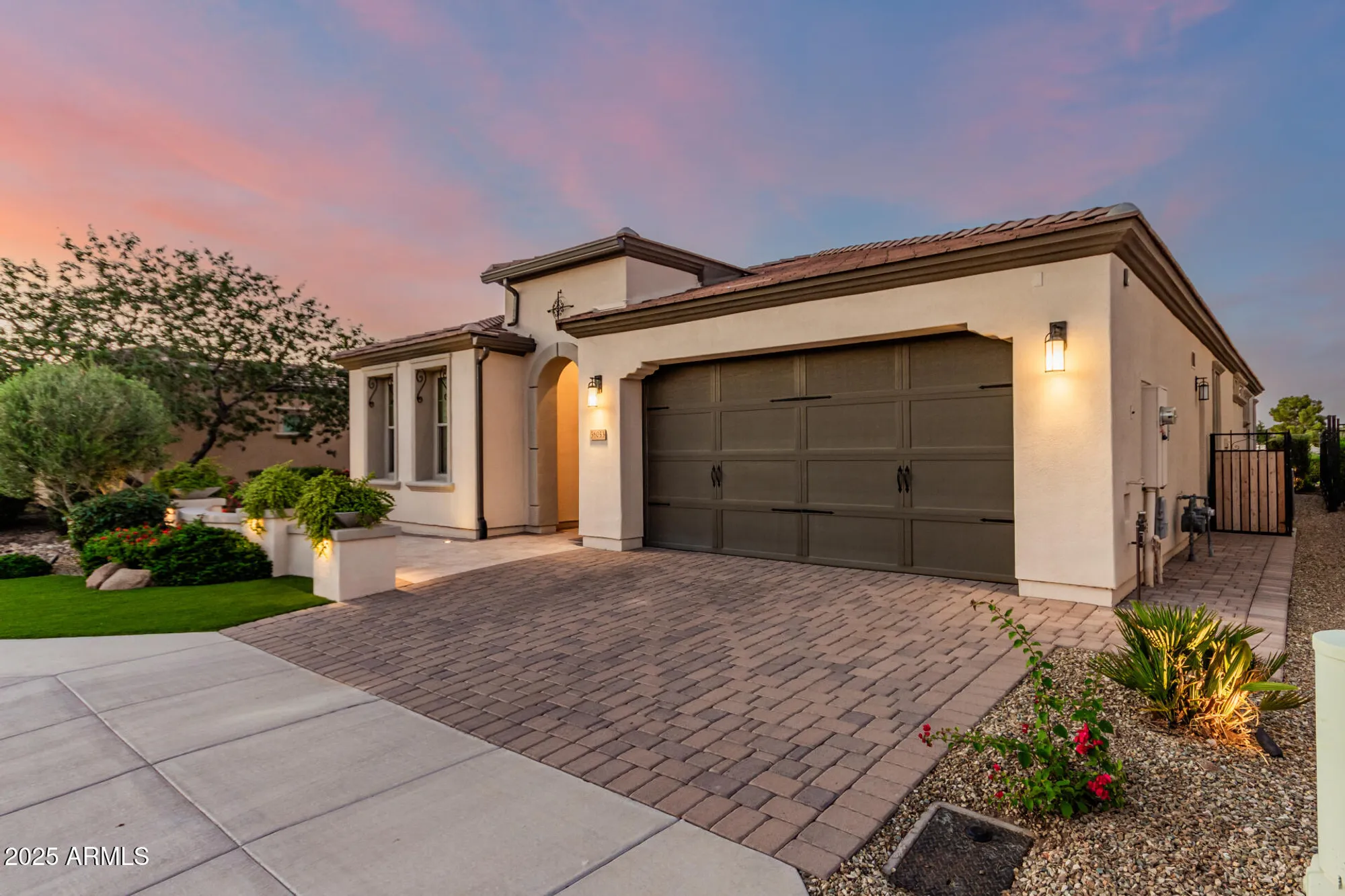 Property Slideshow image 6 of 75 | 36053 n stoneware dr, Queen Creek, AZ, 85140