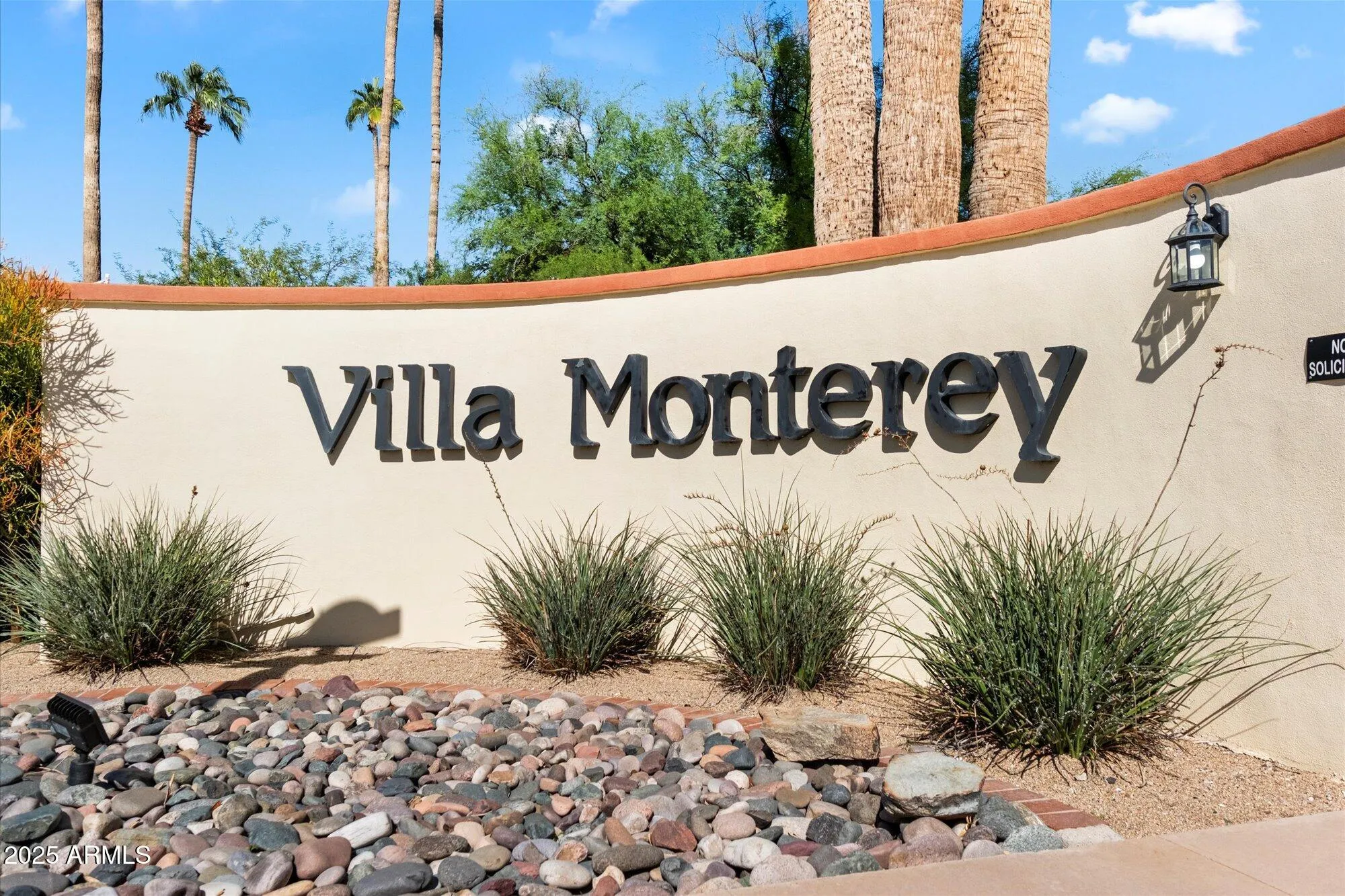 Property Slideshow image 2 of 21 | 7662 e hazelwood st, Scottsdale, AZ, 85251