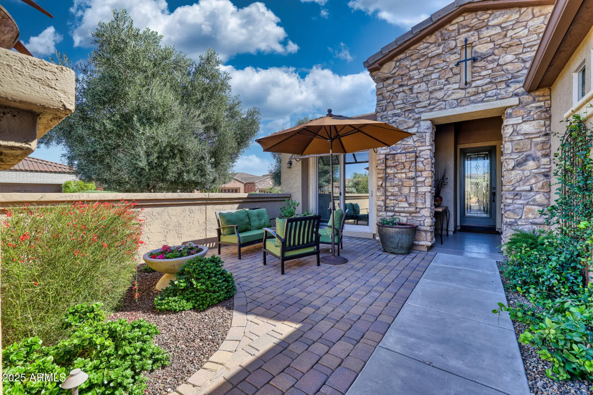 Property Slideshow image 3 of 82 | 13033 w lucia dr, Peoria, AZ, 85383