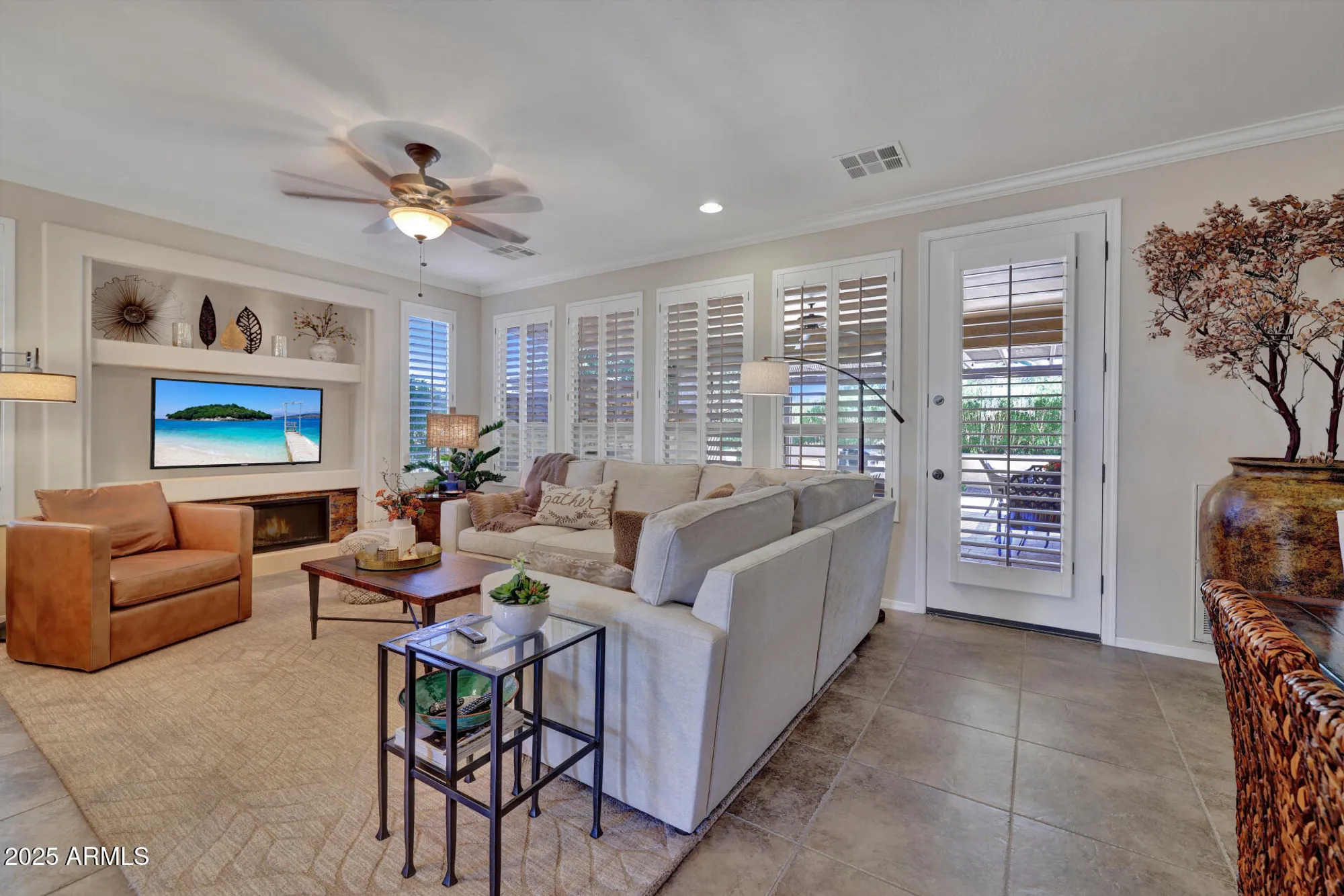 Property Slideshow image 8 of 82 | 13033 w lucia dr, Peoria, AZ, 85383