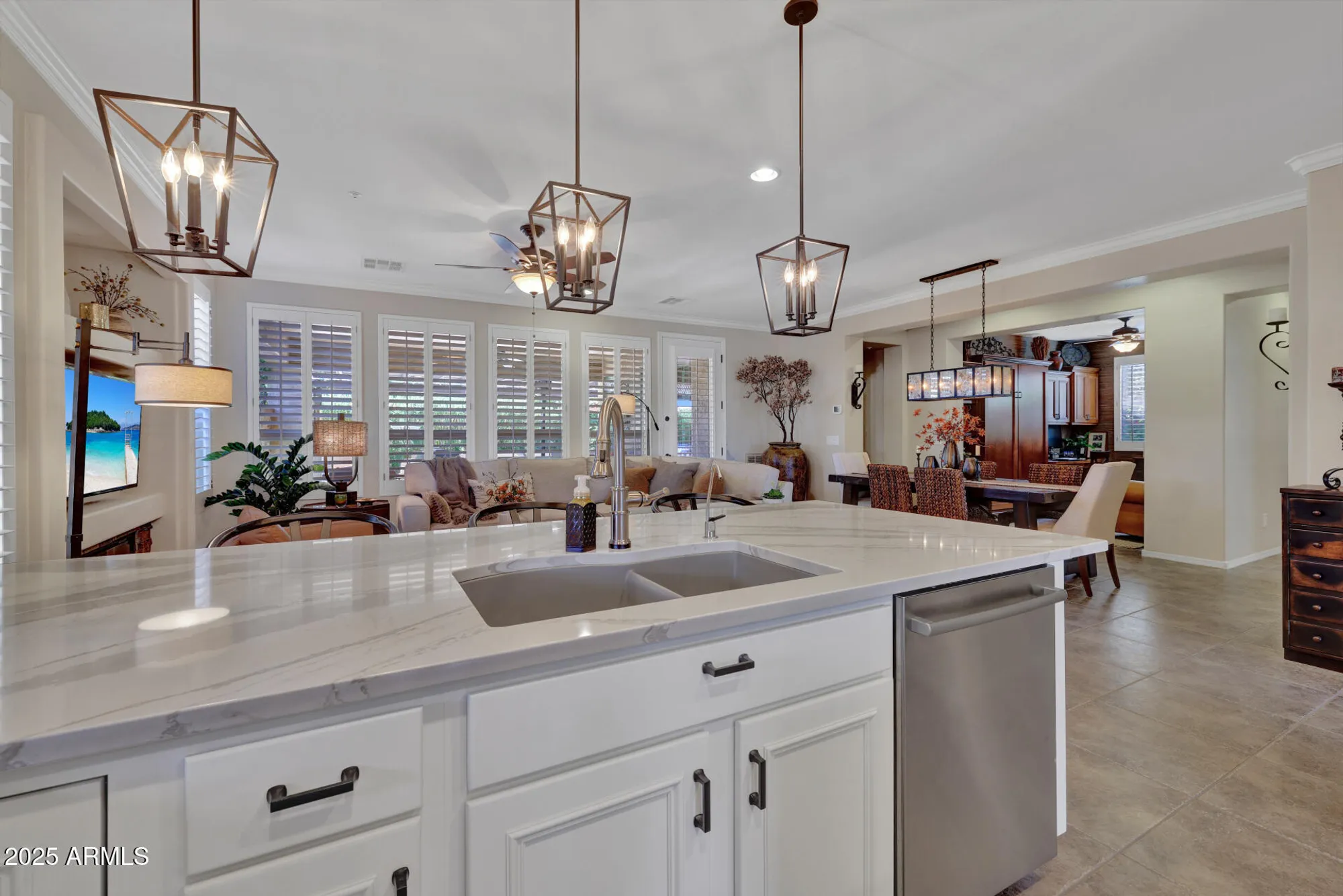 Property Slideshow image 15 of 82 | 13033 w lucia dr, Peoria, AZ, 85383