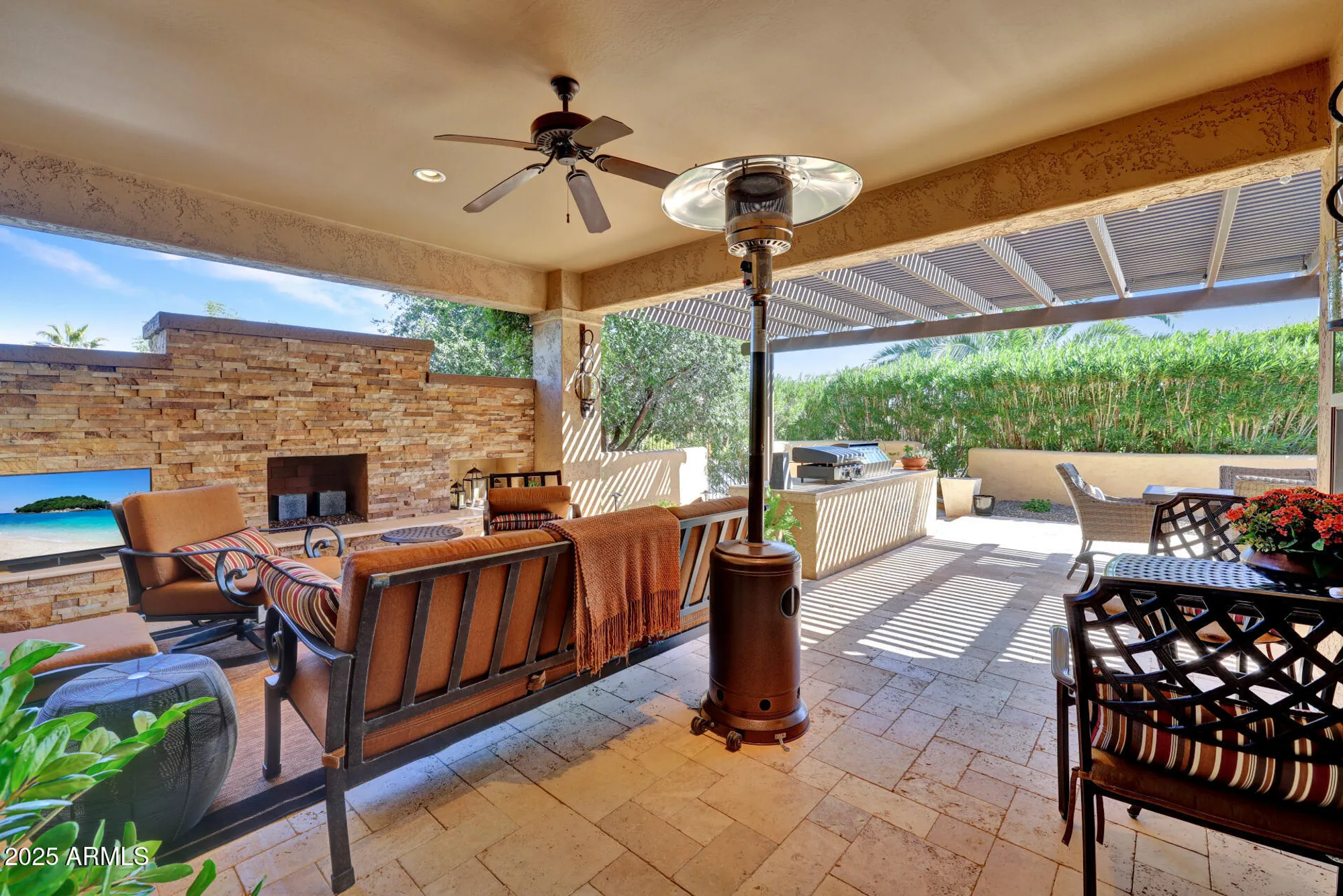 Property Slideshow image 29 of 82 | 13033 w lucia dr, Peoria, AZ, 85383