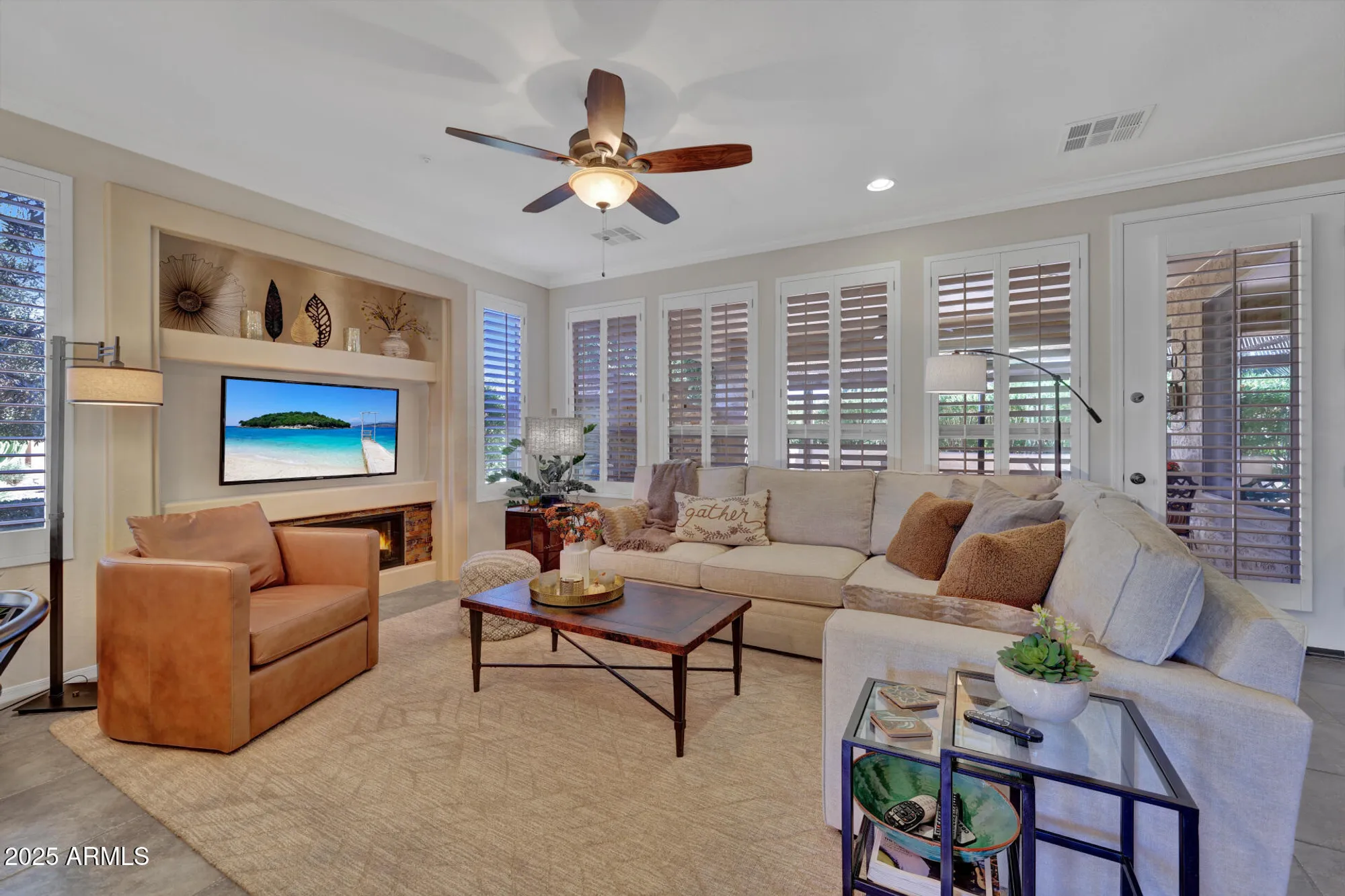 Property Slideshow image 7 of 82 | 13033 w lucia dr, Peoria, AZ, 85383