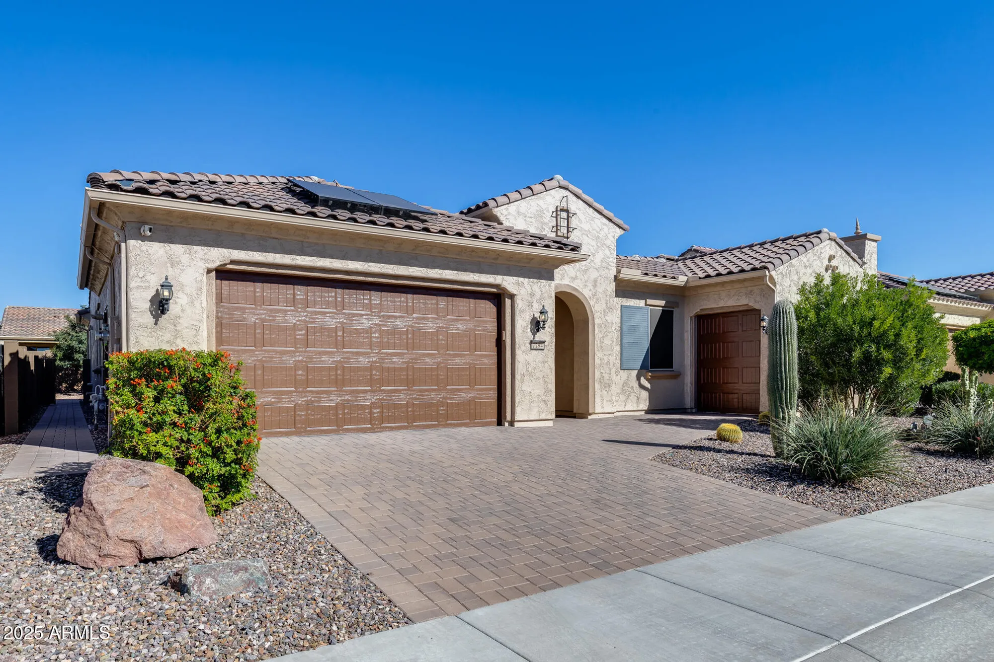 Property Slideshow image 6 of 63 | 7794 w willow way, Florence, AZ, 85132