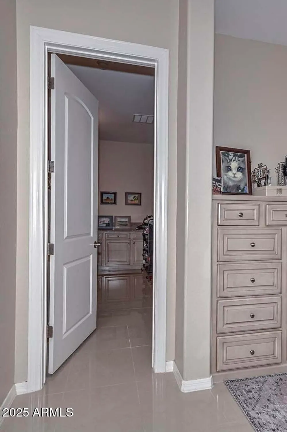 Property Slideshow image 16 of 44 | 12477 w fetlock trl, Peoria, AZ, 85383