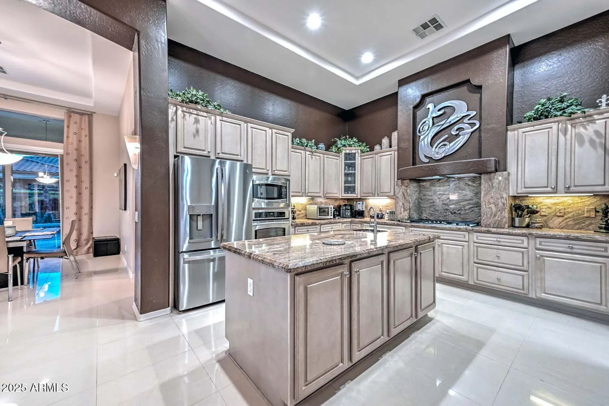 Property Slideshow image 4 of 44 | 12477 w fetlock trl, Peoria, AZ, 85383