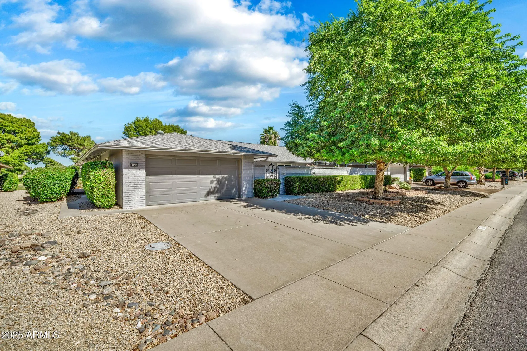 Property Slideshow image 5 of 67 | 13014 w desert glen dr, Sun City West, AZ, 85375