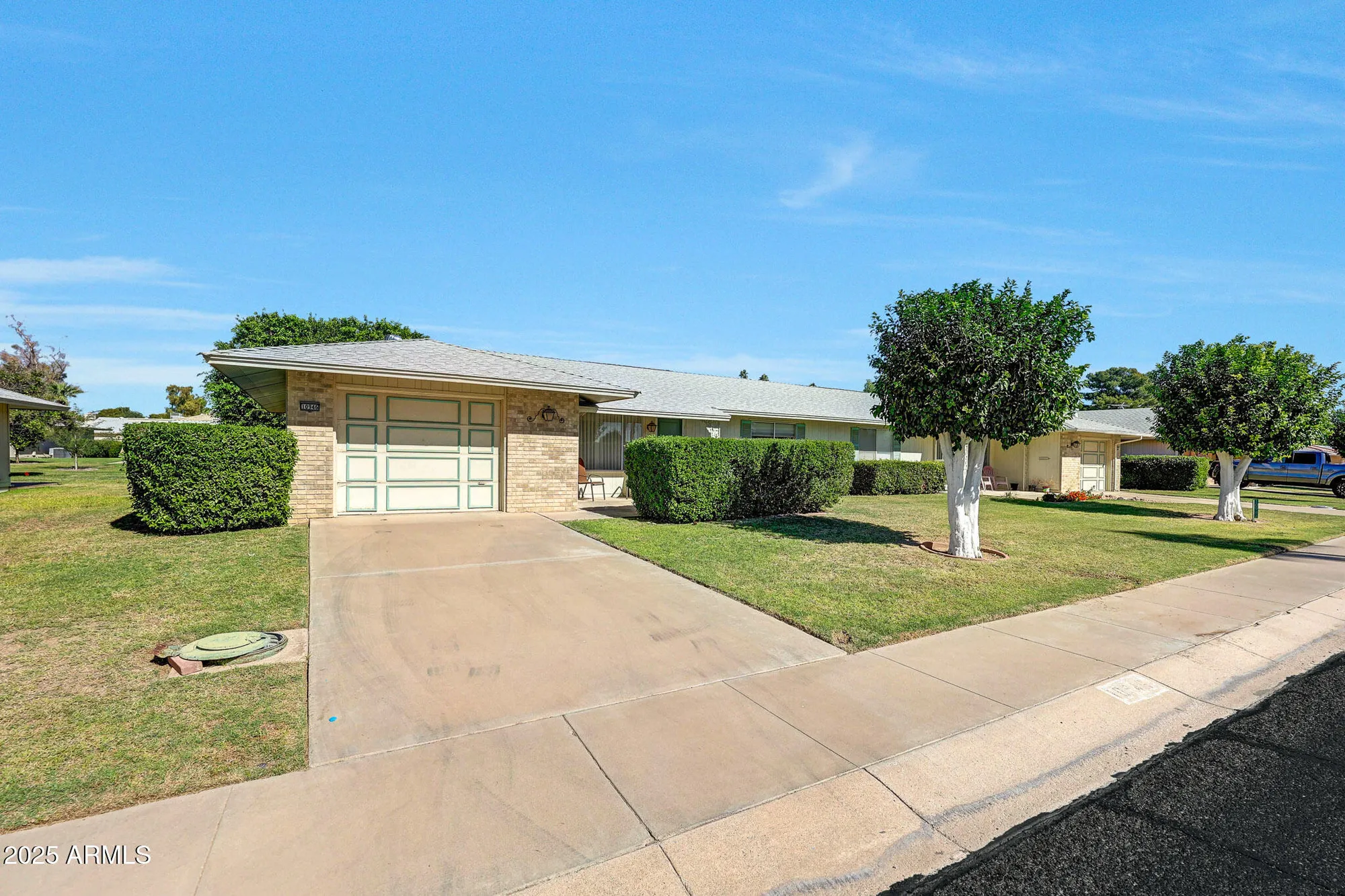 Property Slideshow image 10 of 34 | 10946 w caron dr, Sun City, AZ, 85351