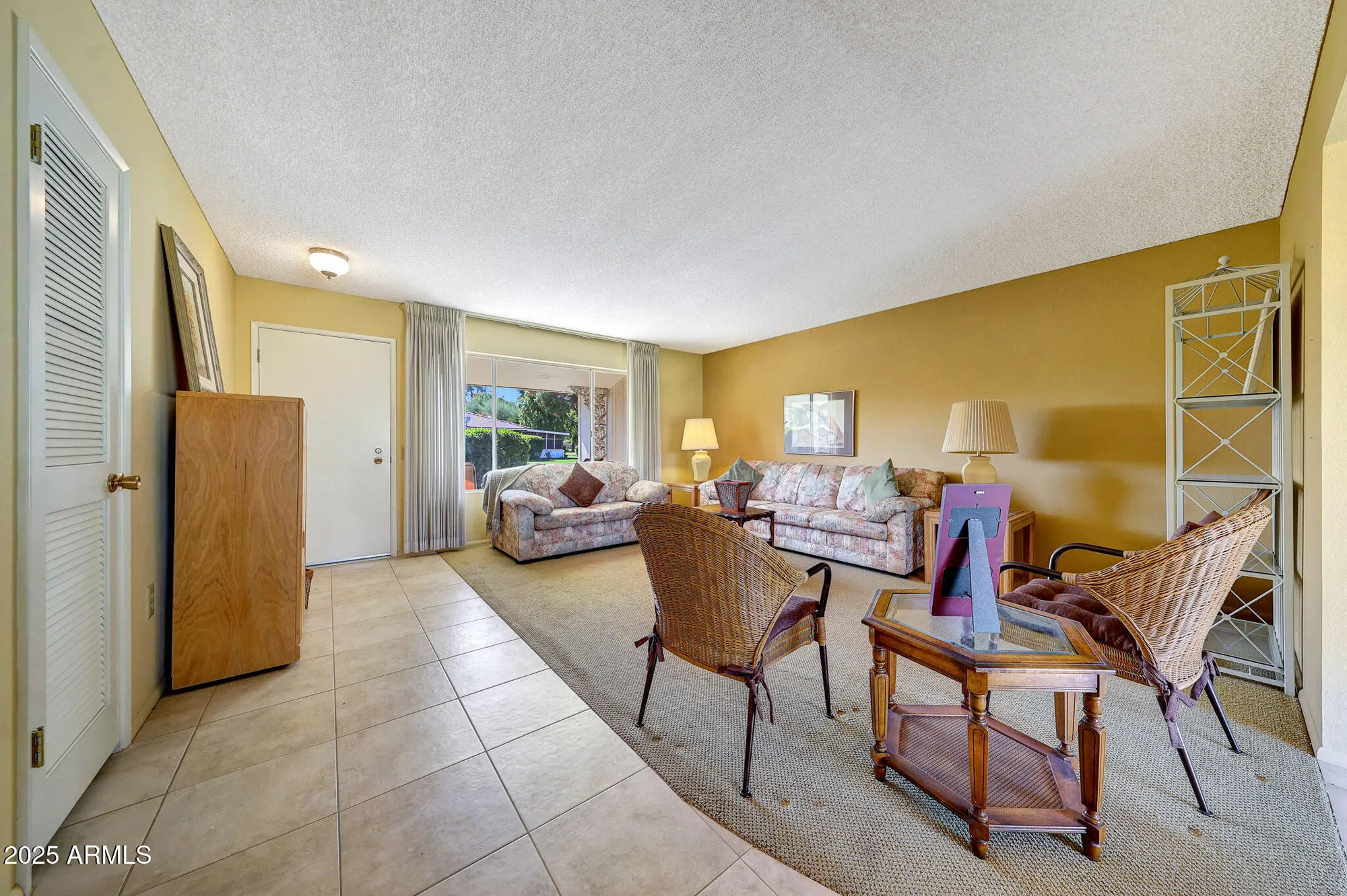 Property Slideshow image 13 of 34 | 10946 w caron dr, Sun City, AZ, 85351