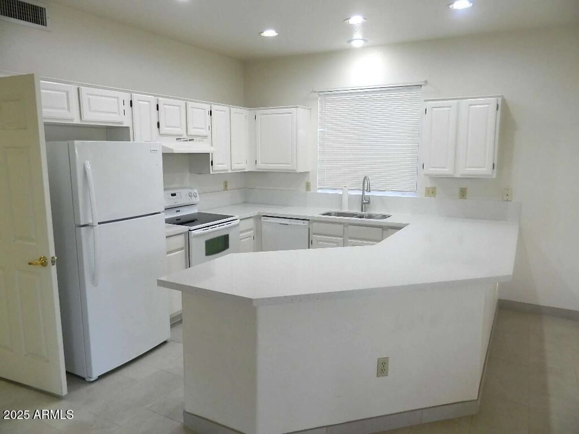 Property Slideshow image 3 of 36 | 15025 w yosemite dr, Sun City West, AZ, 85375