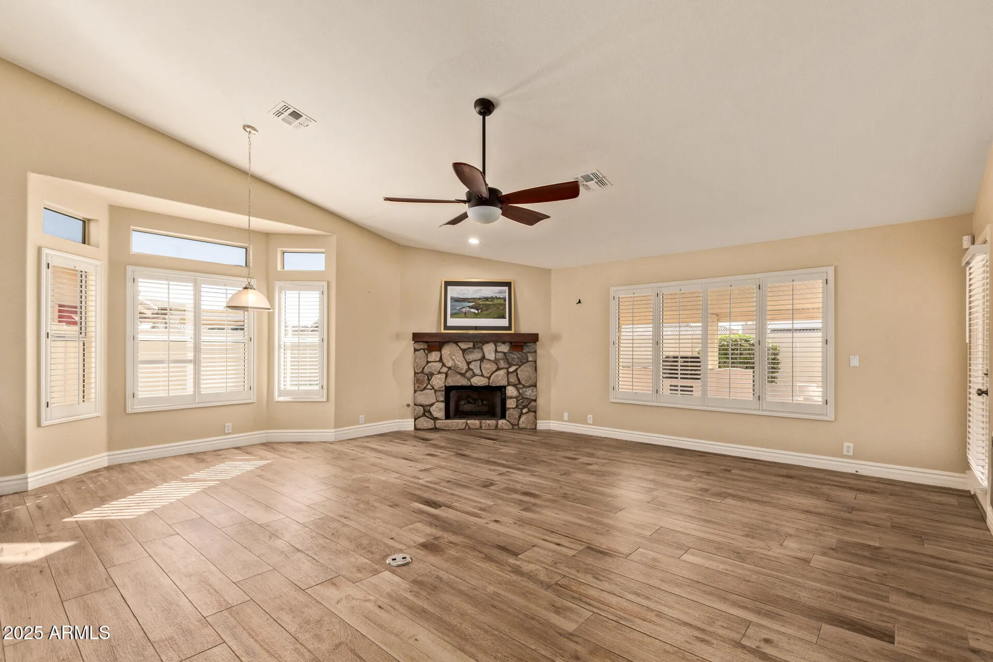 Property Slideshow image 11 of 48 | 8345 w rosemonte dr, Peoria, AZ, 85382