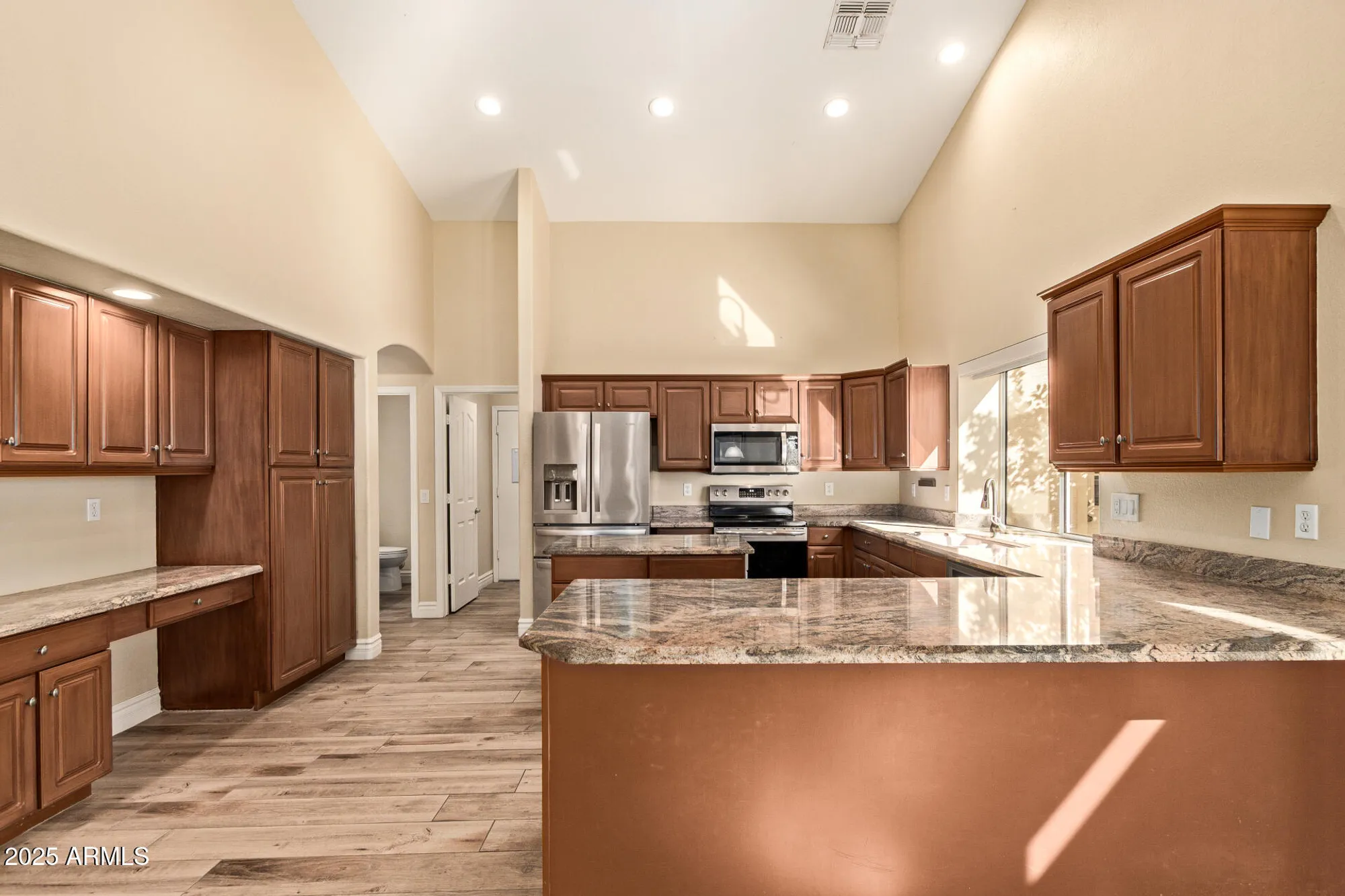 Property Slideshow image 15 of 48 | 8345 w rosemonte dr, Peoria, AZ, 85382