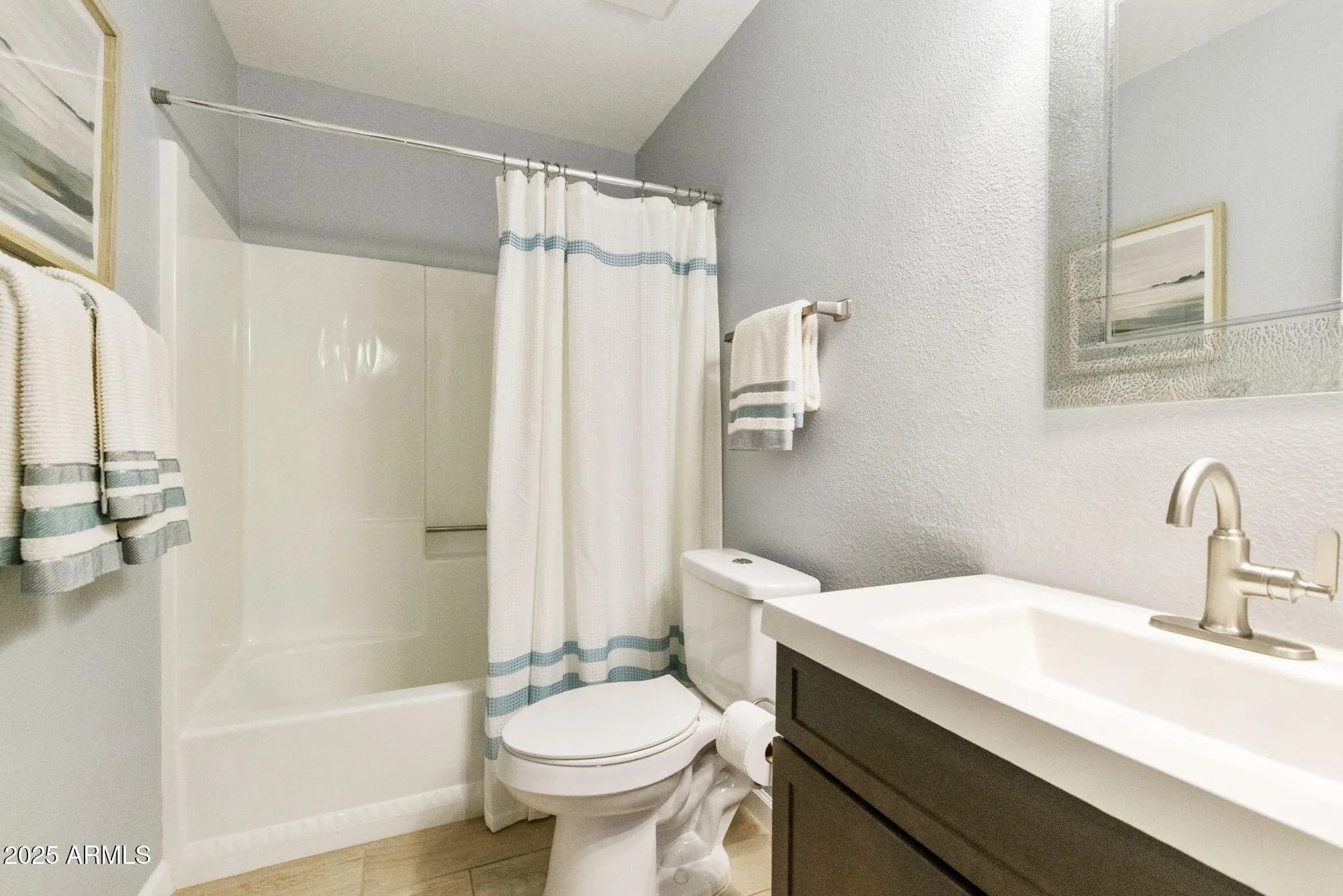 Property Slideshow image 14 of 42 | 524 s palo verde way, Mesa, AZ, 85208