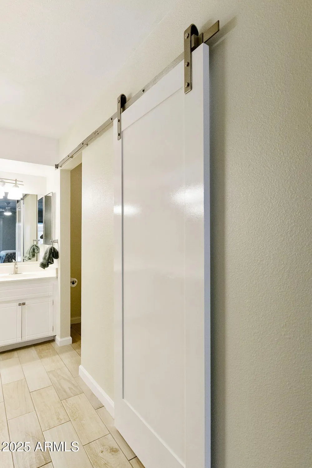 Property Slideshow image 16 of 42 | 524 s palo verde way, Mesa, AZ, 85208