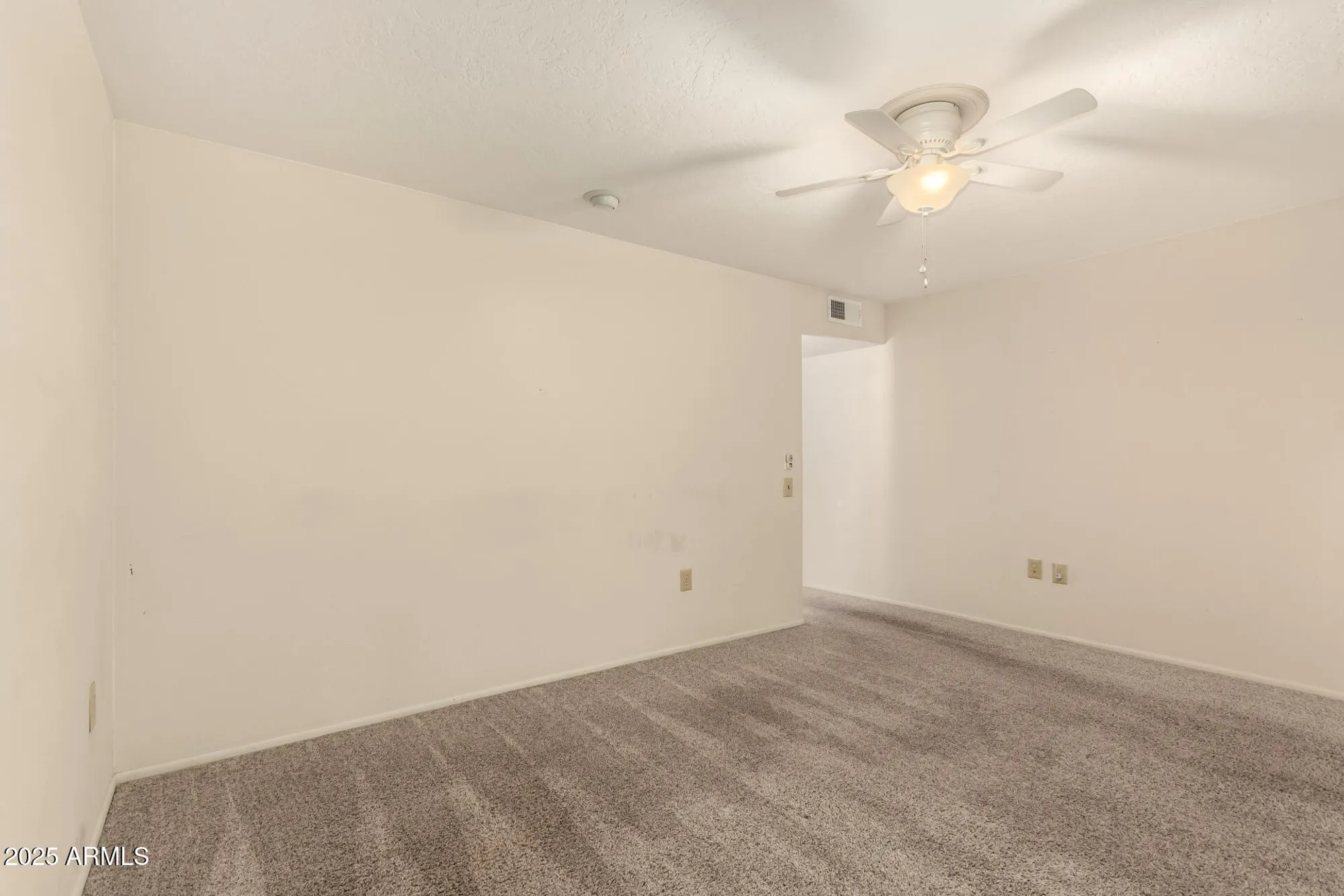 Property Slideshow image 17 of 39 | 13806 n 98th ave, Sun City, AZ, 85351