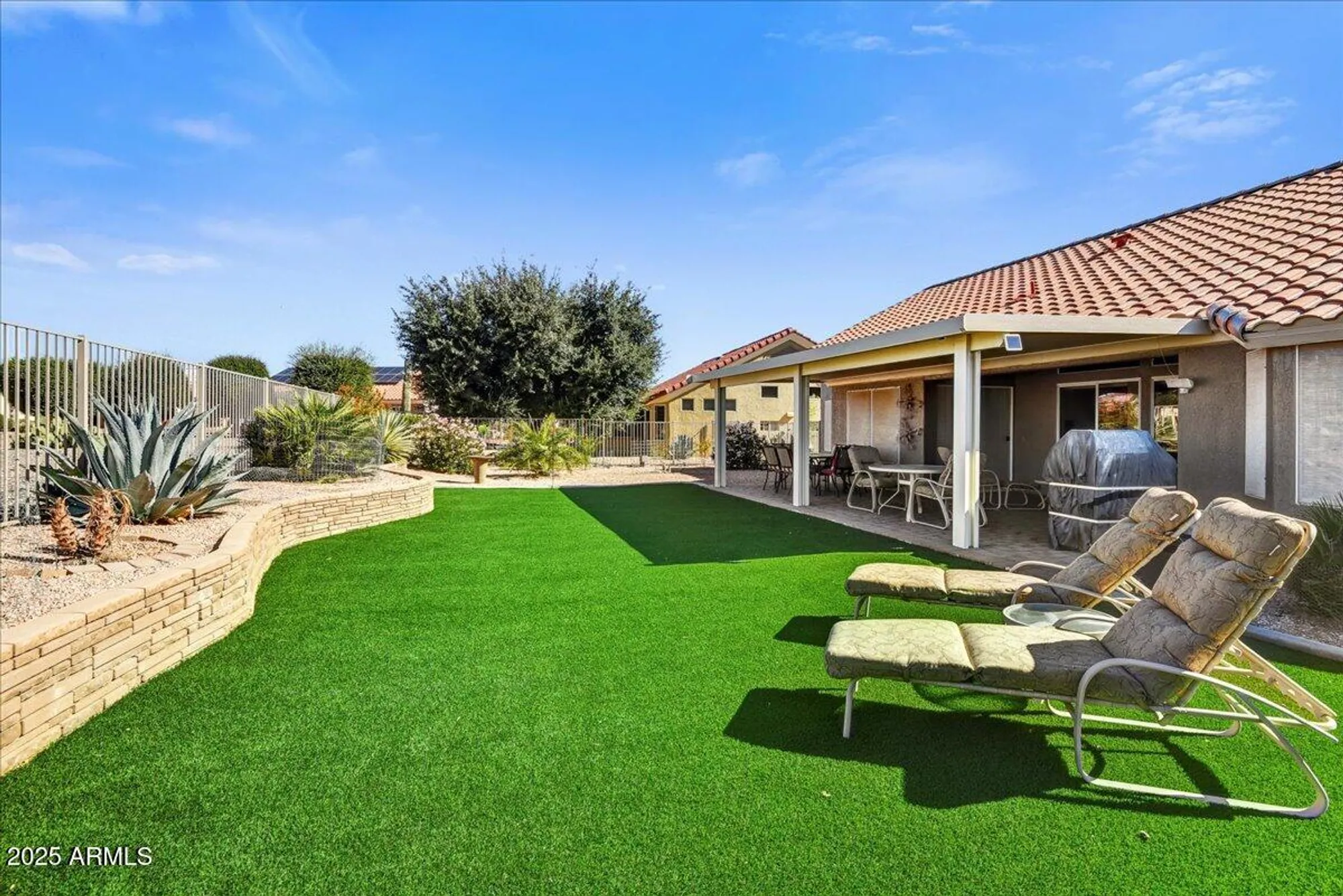 Property Slideshow image 14 of 15 | 14332 w dusty trail blvd, Sun City West, AZ, 85375