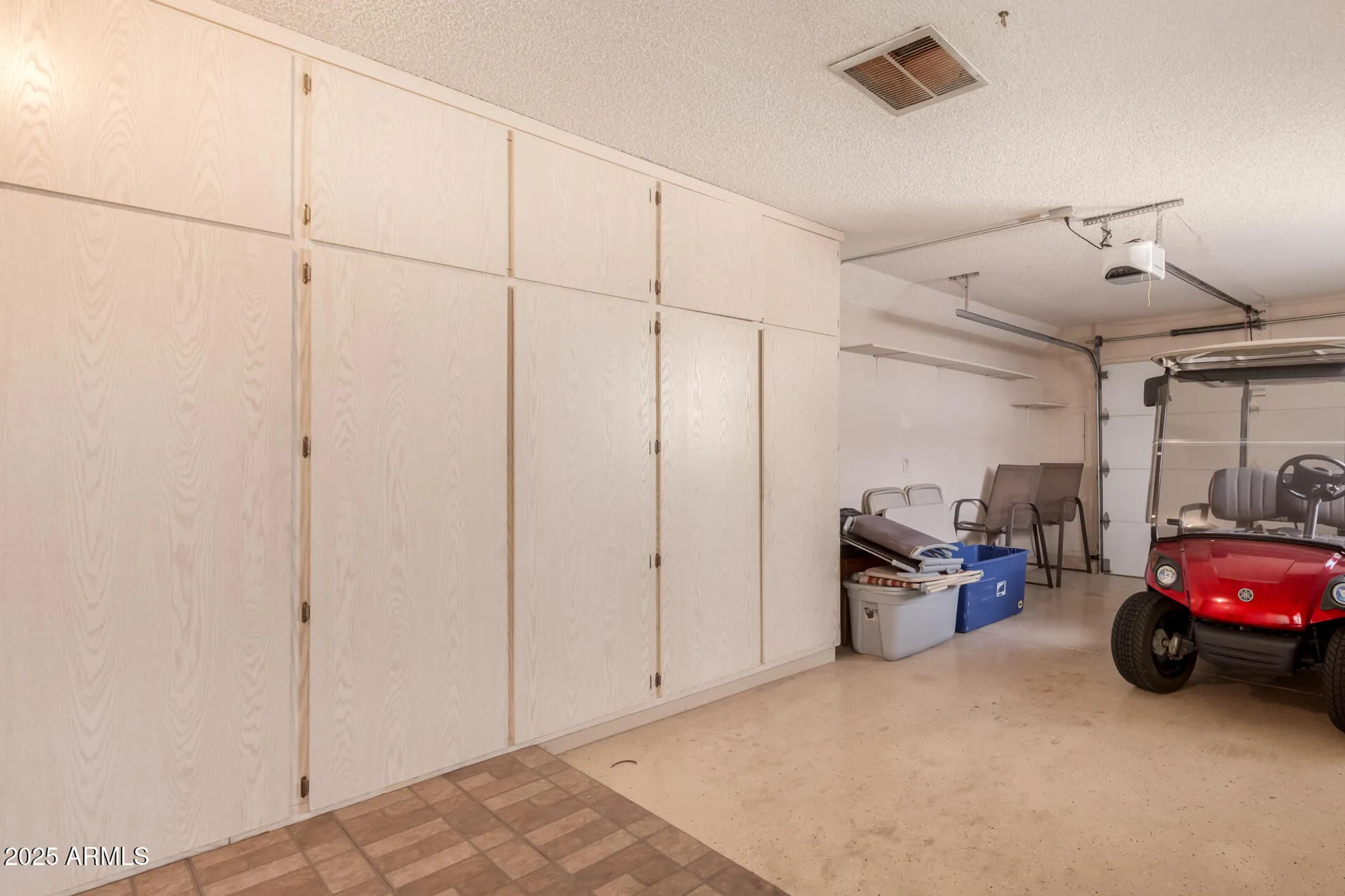 Property Slideshow image 22 of 27 | 13081 n 100th ave, Sun City, AZ, 85351