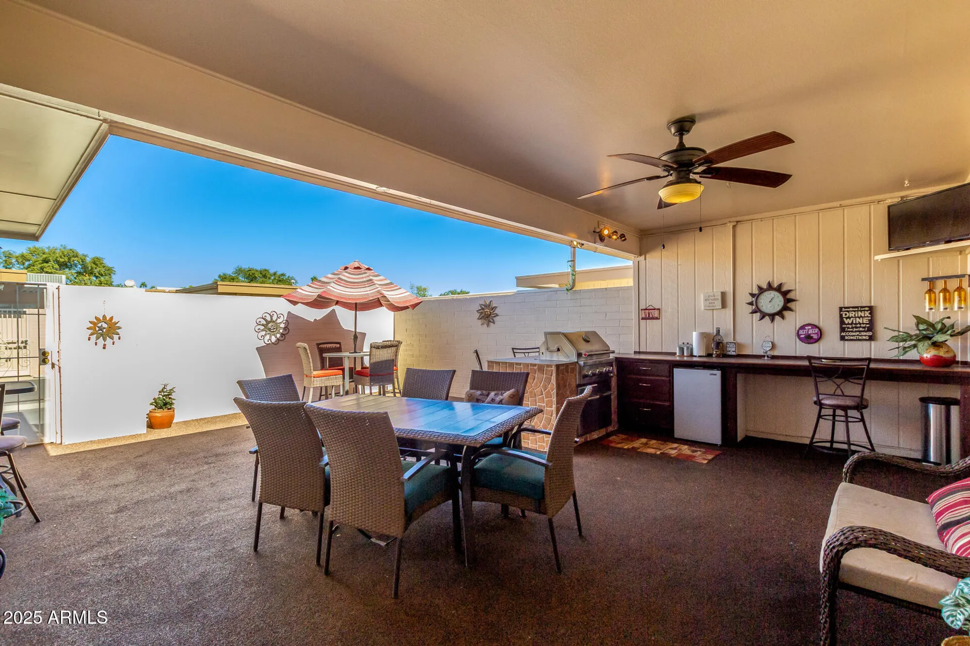 Property Slideshow image 23 of 27 | 13081 n 100th ave, Sun City, AZ, 85351