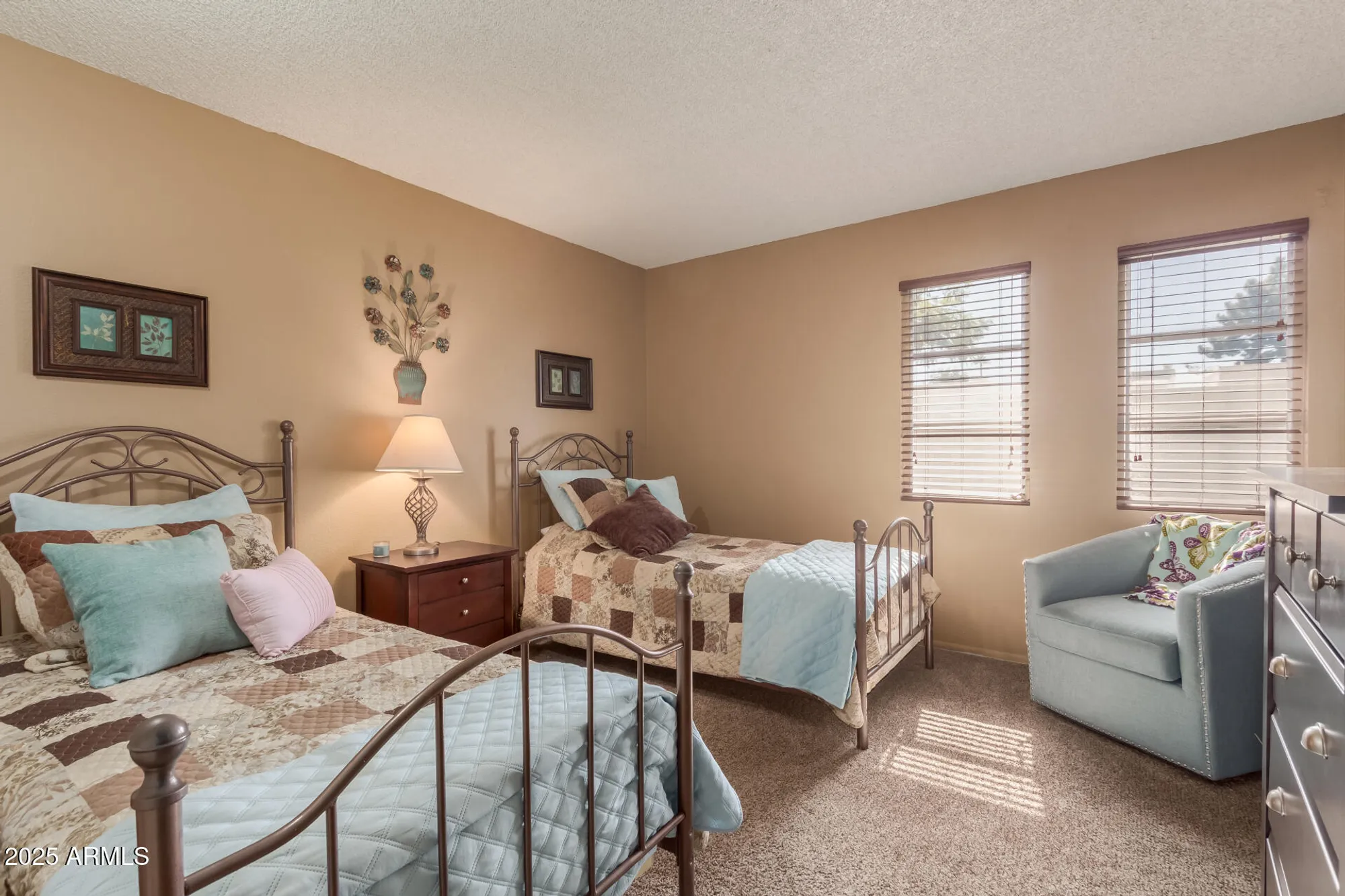 Property Slideshow image 17 of 27 | 13081 n 100th ave, Sun City, AZ, 85351