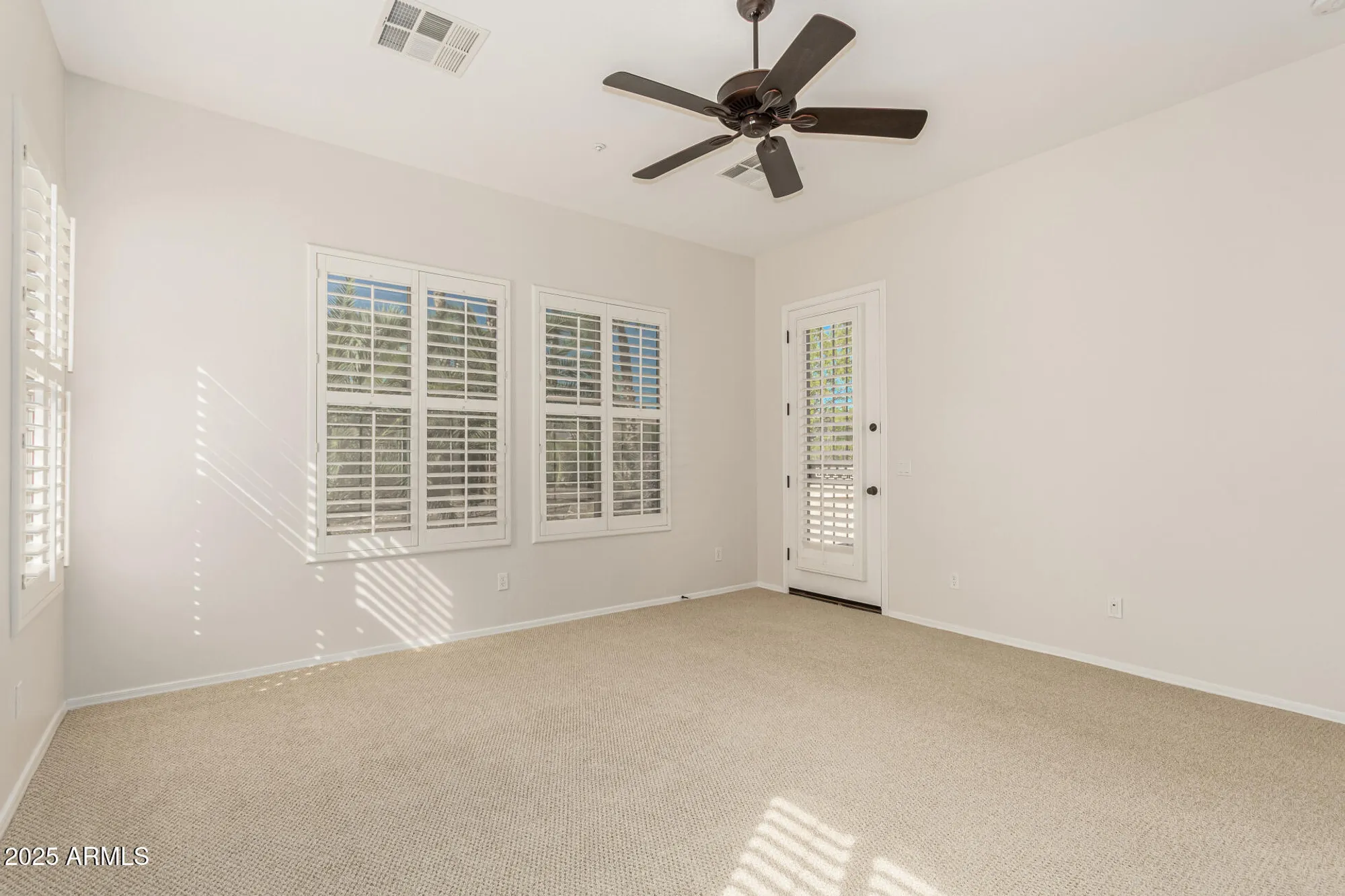 Property Slideshow image 25 of 58 | 27792 n 129th ln, Peoria, AZ, 85383