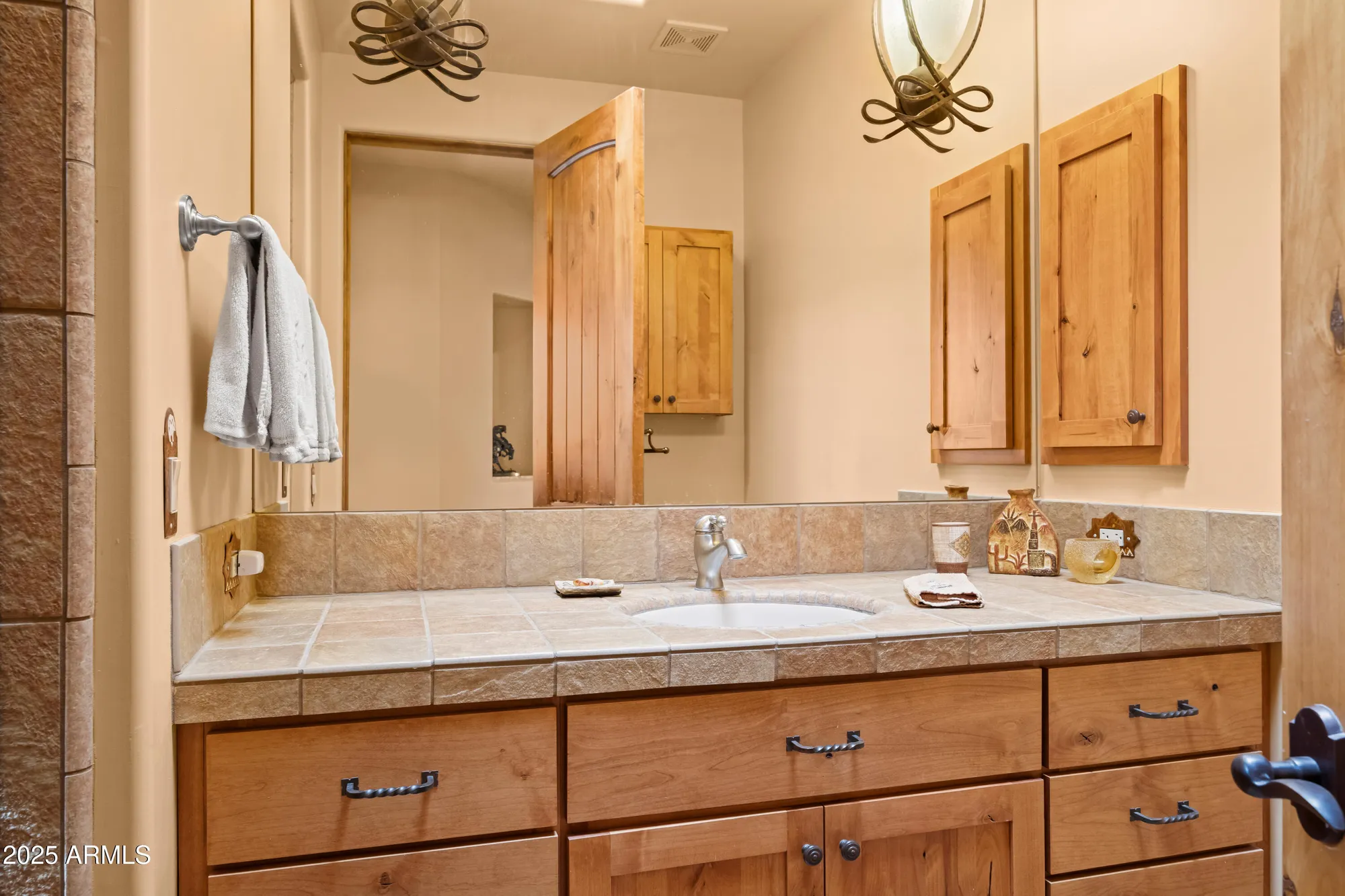 Property Slideshow image 31 of 51 | 18300 e adobe way, Rio Verde, AZ, 85263