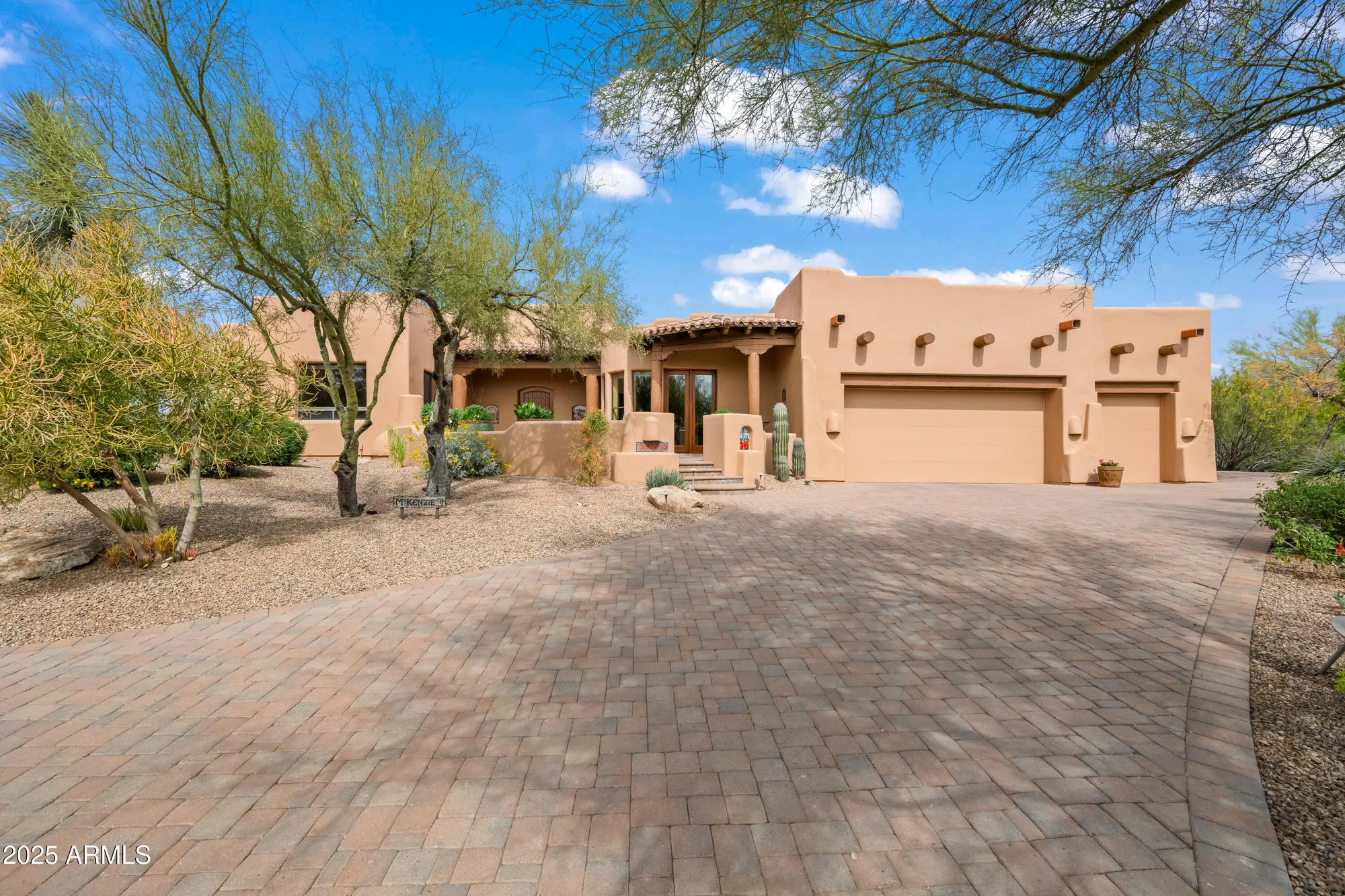 Property Slideshow image 2 of 51 | 18300 e adobe way, Rio Verde, AZ, 85263
