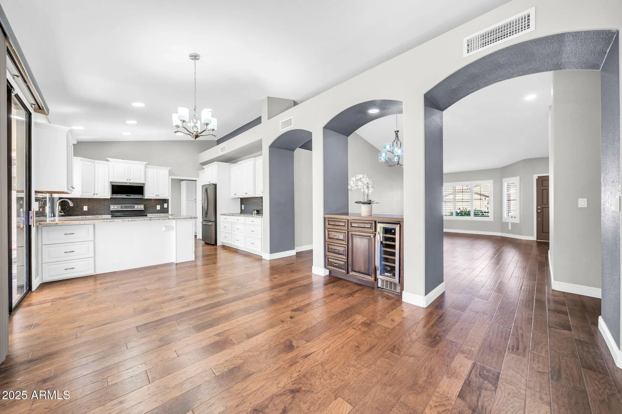 Property Slideshow image 7 of 26 | 9551 w sierra pinta dr, Peoria, AZ, 85382