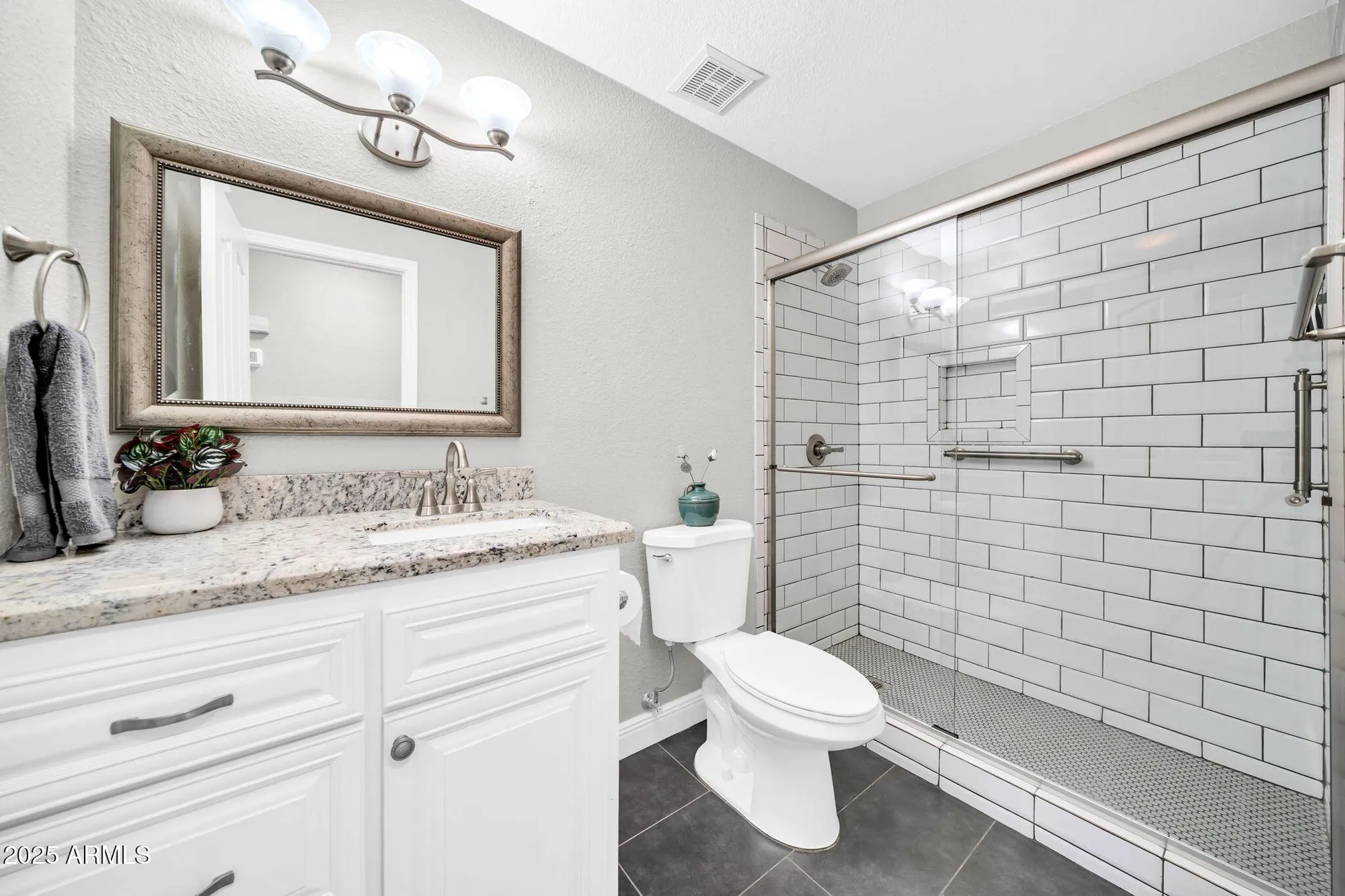 Property Slideshow image 19 of 26 | 9551 w sierra pinta dr, Peoria, AZ, 85382