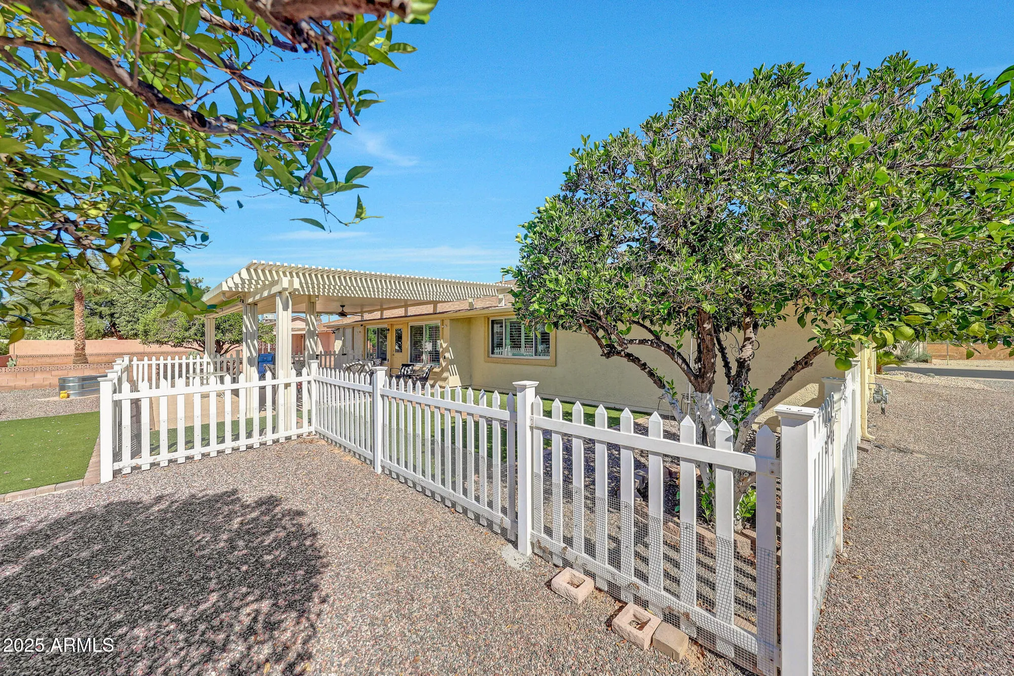 Property Slideshow image 42 of 43 | 10309 w floriade dr, Sun City, AZ, 85351