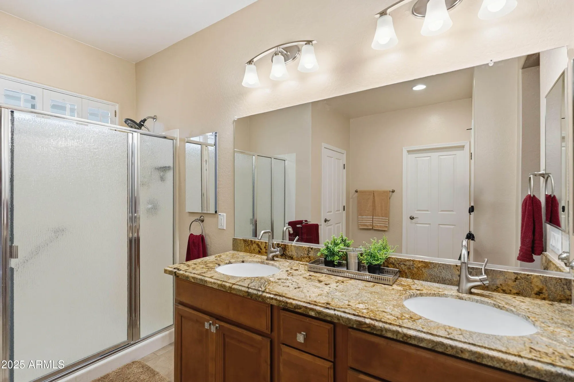 Property Slideshow image 20 of 61 | 42938 w kingfisher dr, Maricopa, AZ, 85138