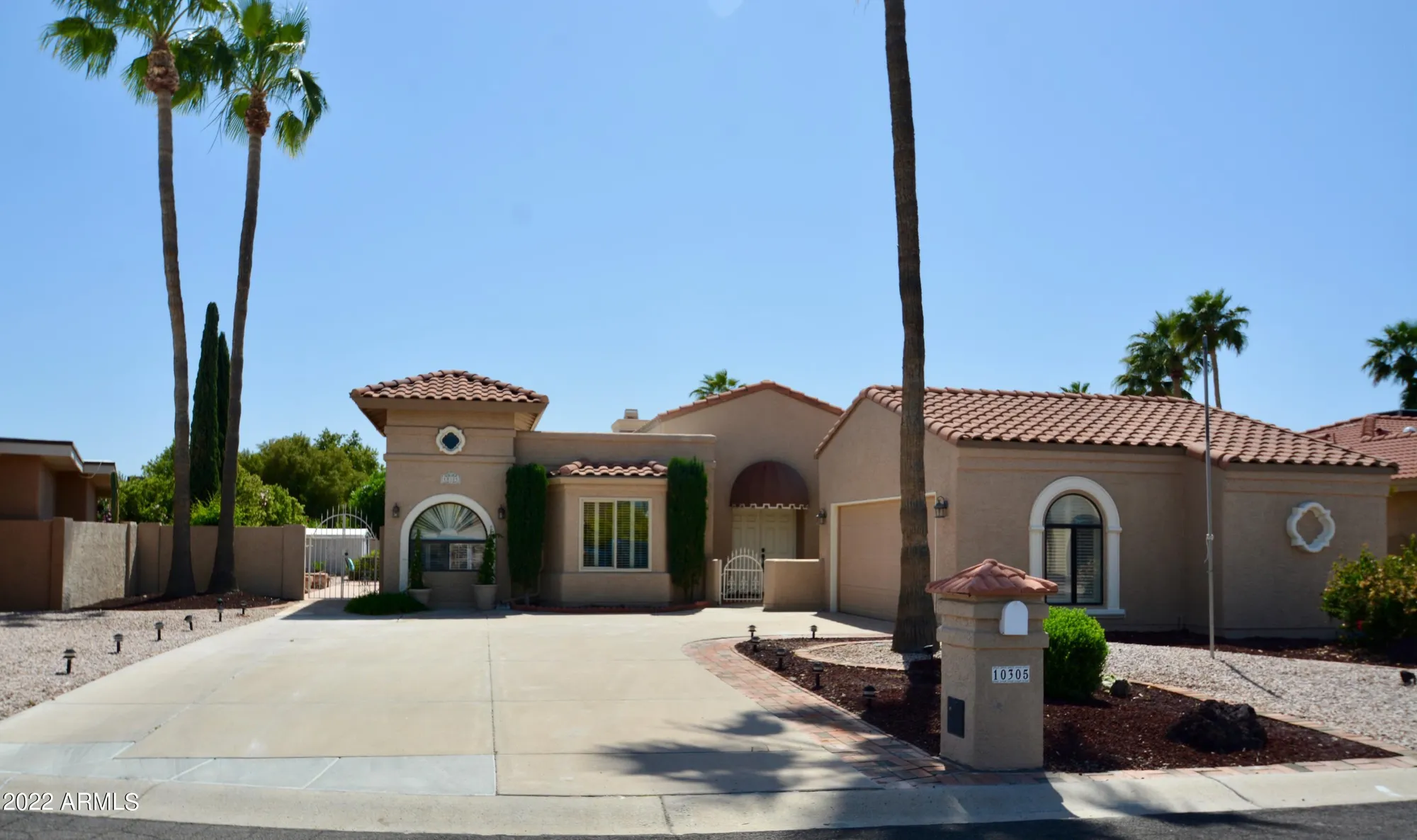 Property Slideshow image 1 of 28 | 10305 e lotus ct, Sun Lakes, AZ, 85248