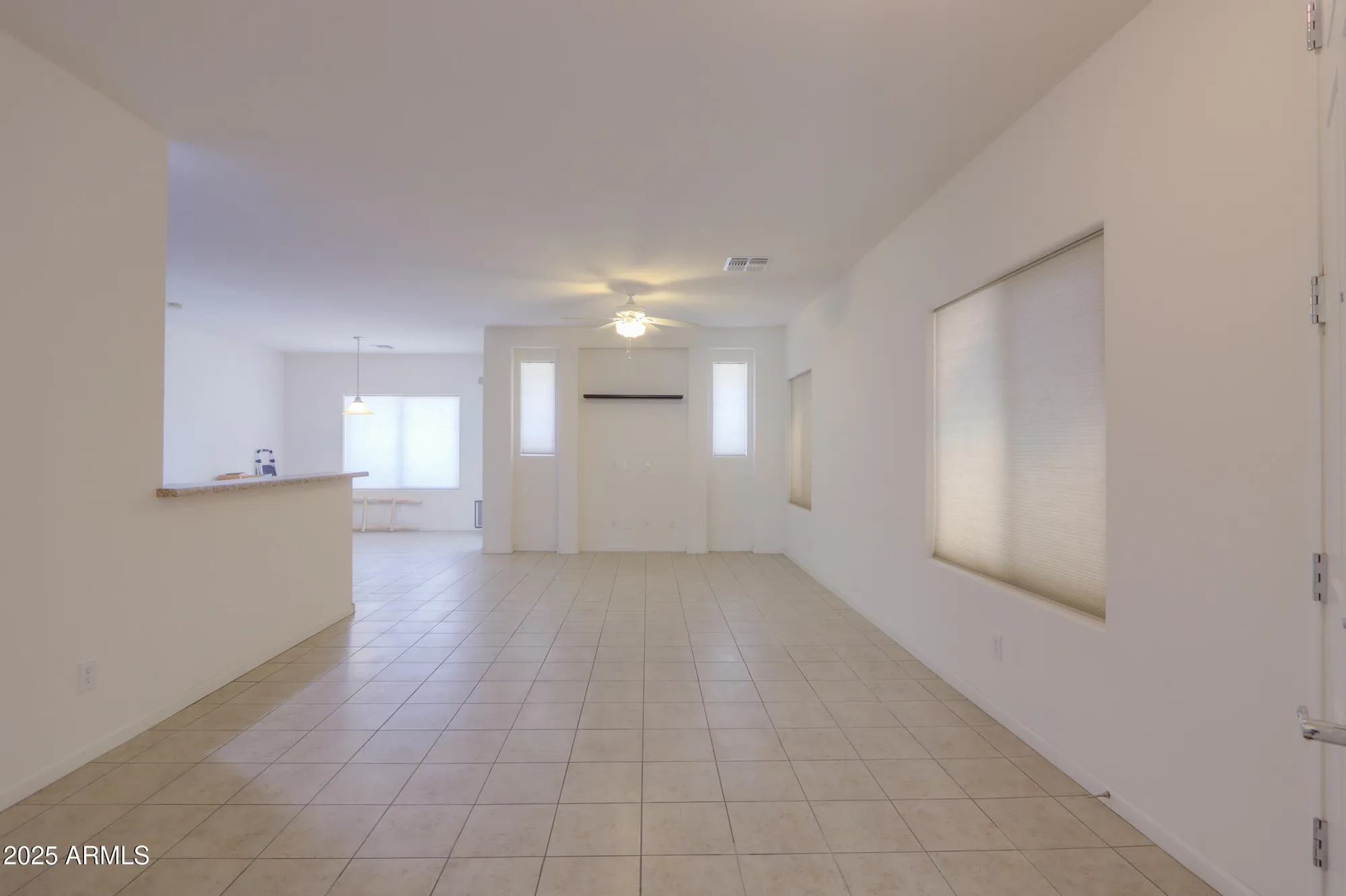 Property Slideshow image 4 of 25 | 1542 e melrose dr, Casa Grande, AZ, 85122