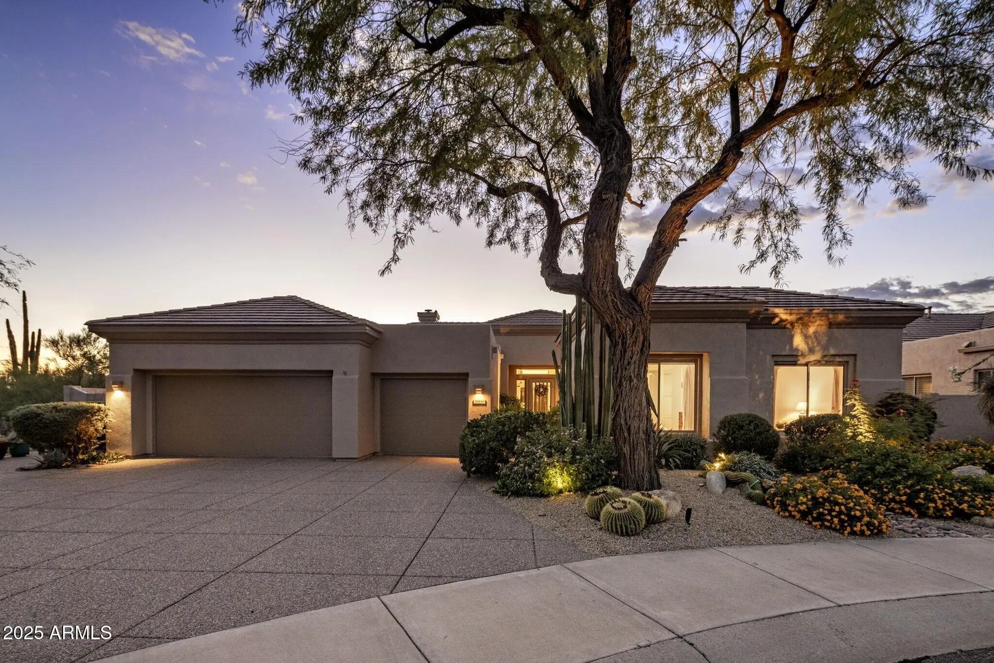 Property Slideshow image 9 of 87 | 33440 n 64th st, Scottsdale, AZ, 85266