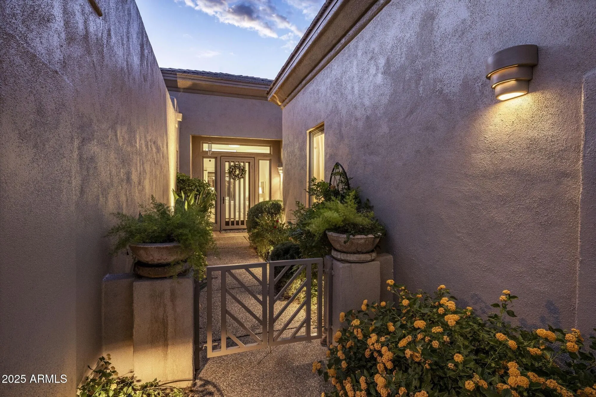 Property Slideshow image 10 of 87 | 33440 n 64th st, Scottsdale, AZ, 85266