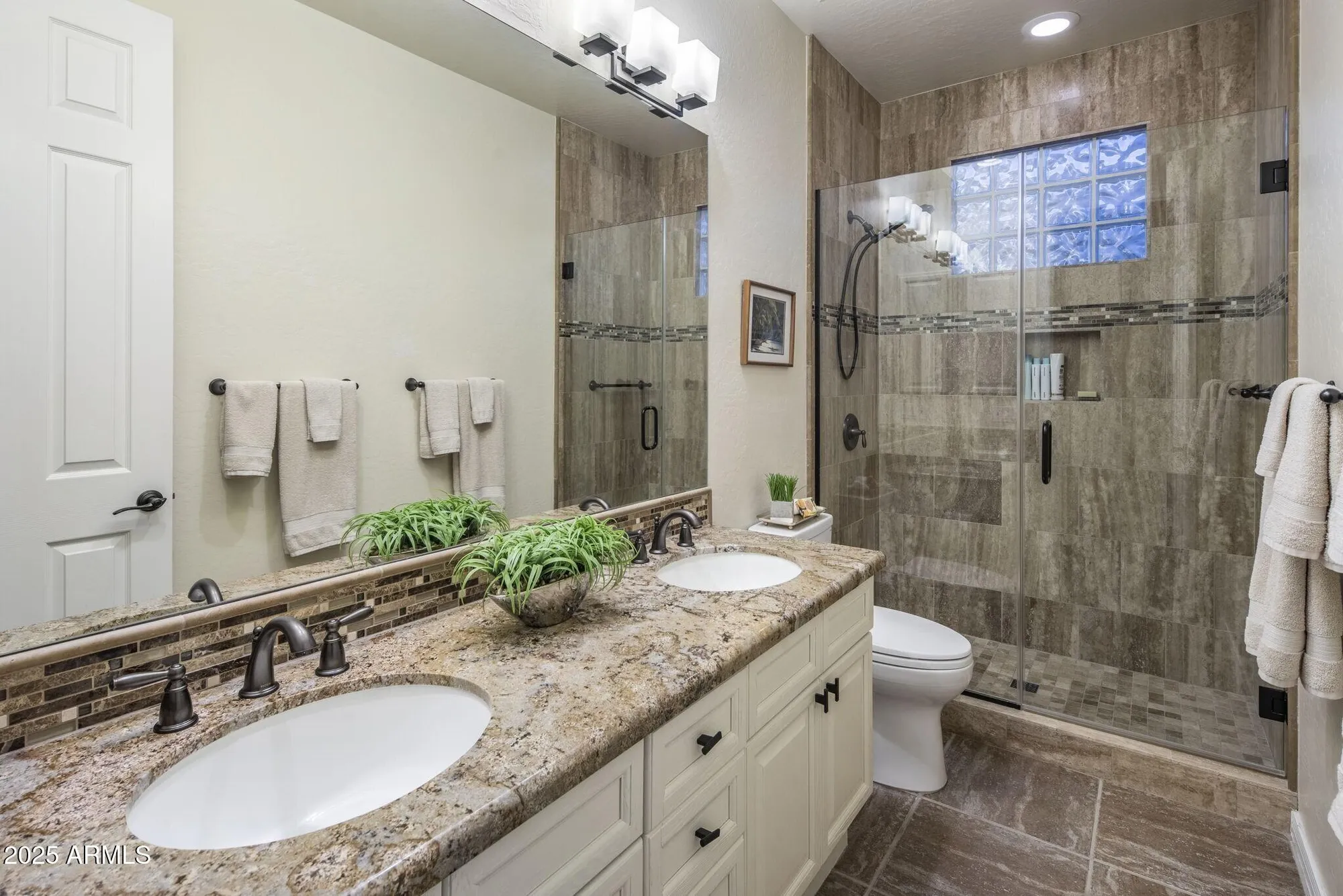 Property Slideshow image 31 of 87 | 33440 n 64th st, Scottsdale, AZ, 85266