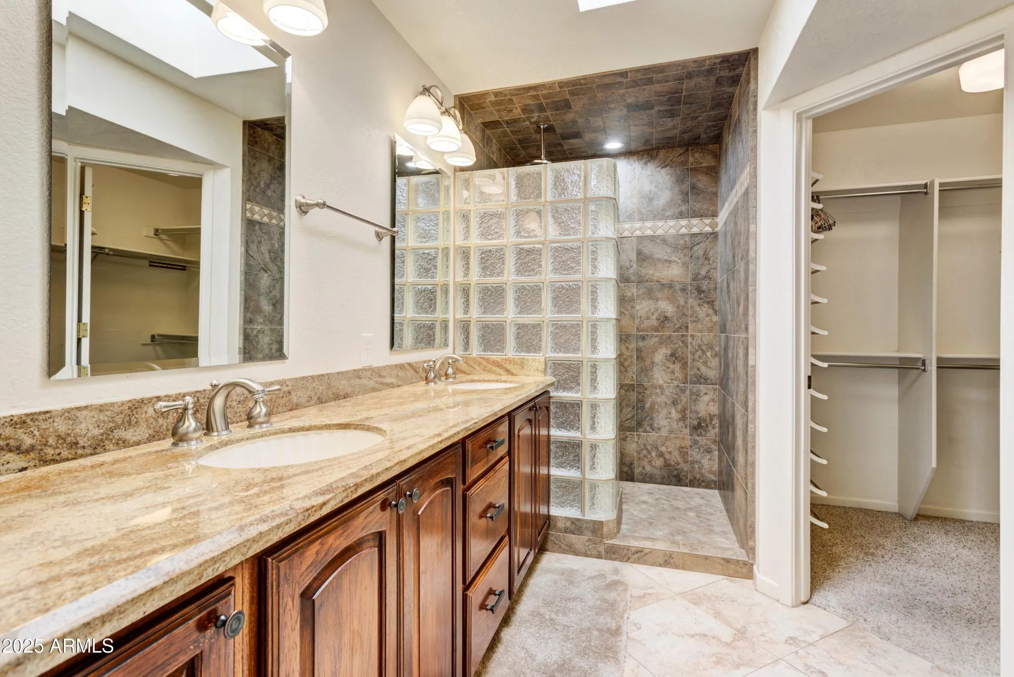 Property Slideshow image 10 of 22 | 25609 n forest rd unit 7, Rio Verde, AZ, 85263