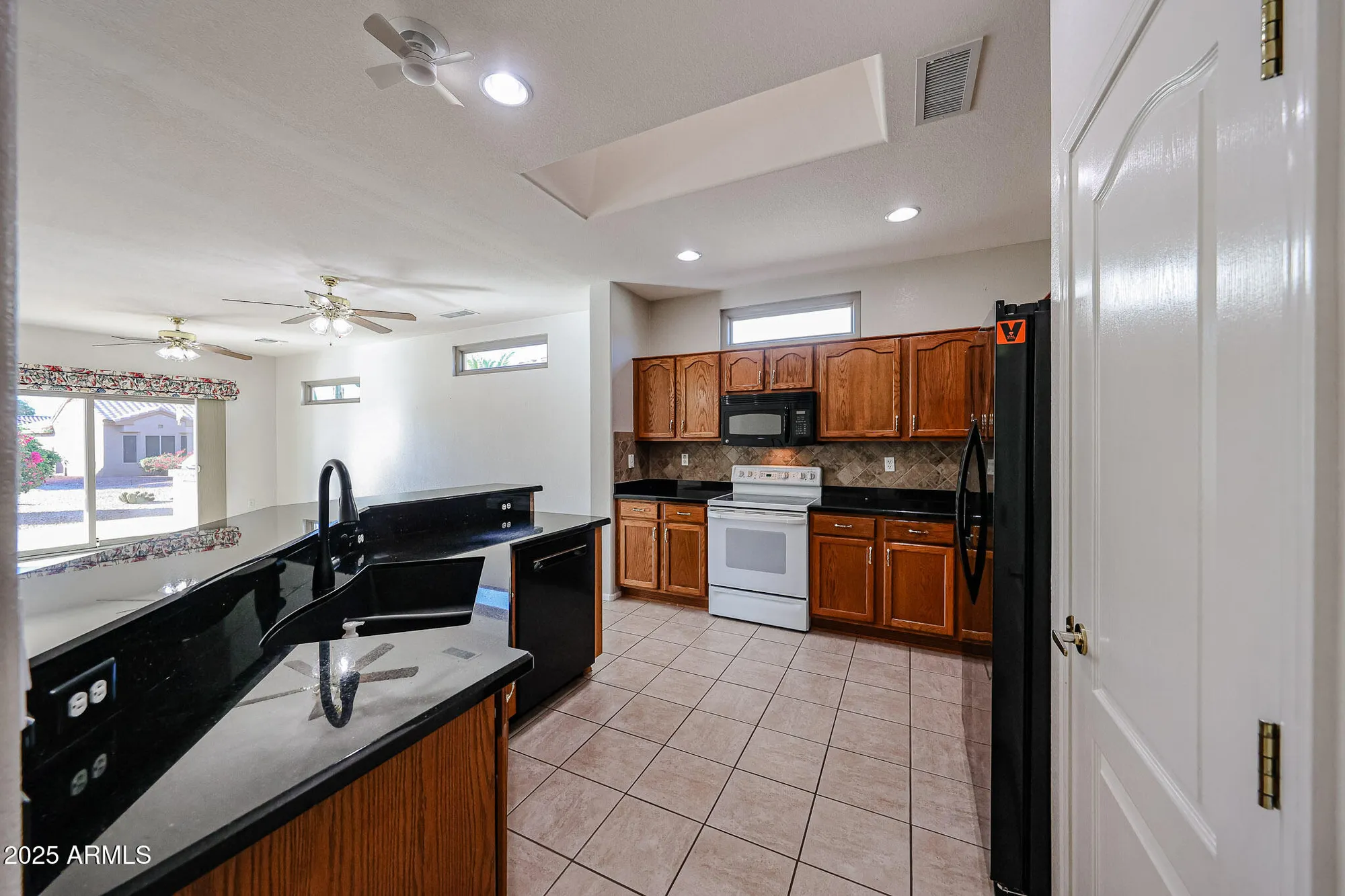 Property Slideshow image 5 of 40 | 16505 w lone tree ct, Surprise, AZ, 85374