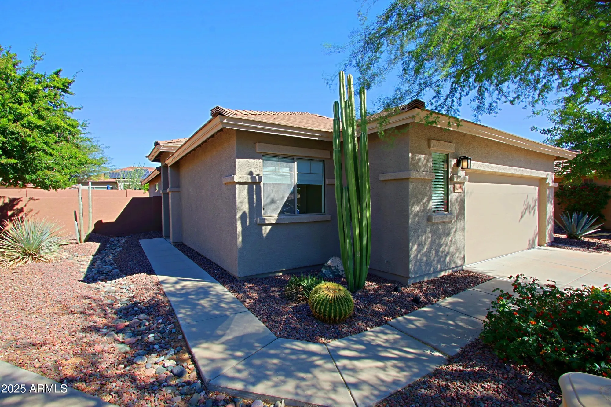 Property Slideshow image 14 of 100 | 40309 n la cantera ct, Phoenix, AZ, 85086