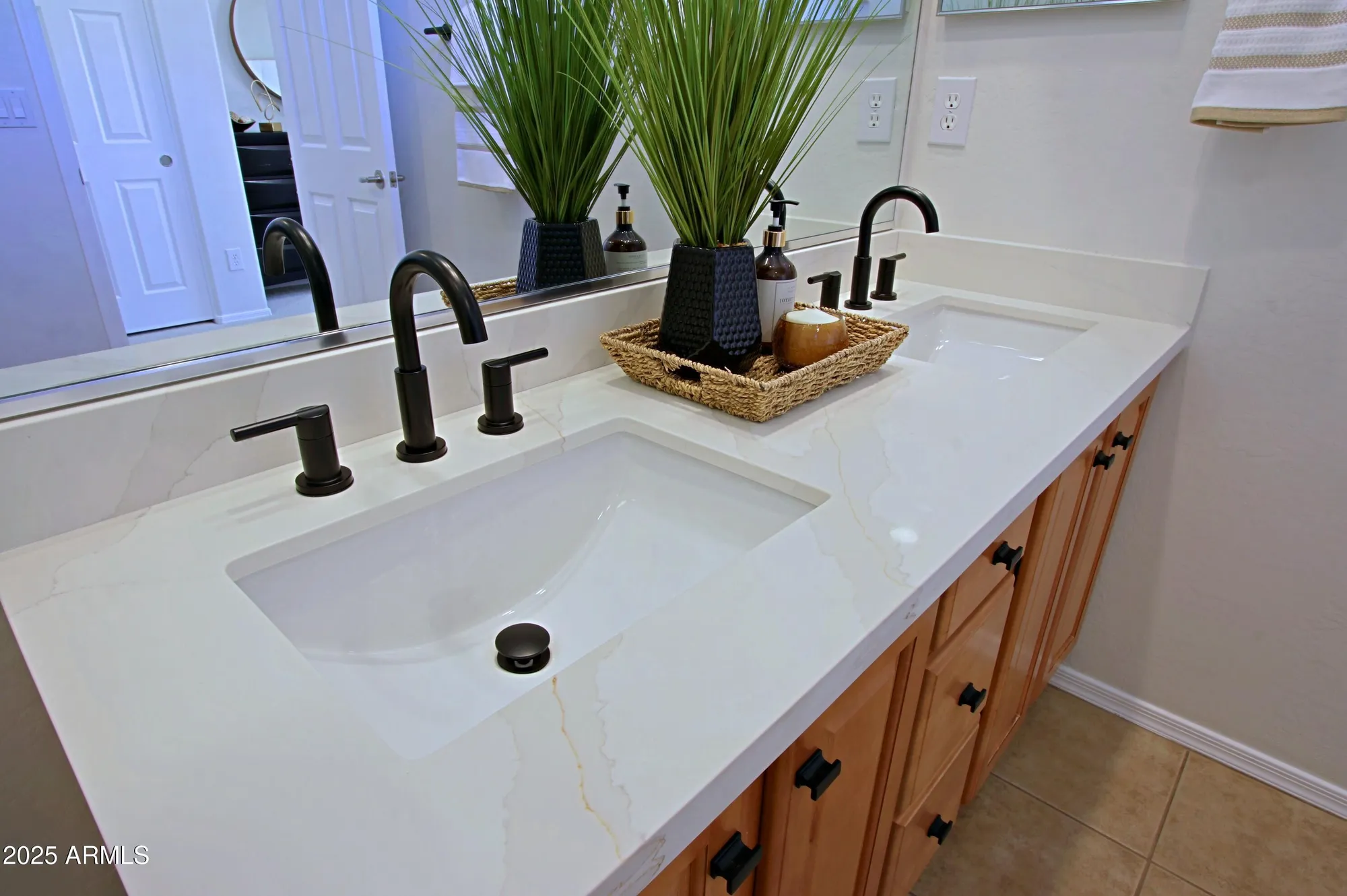 Property Slideshow image 34 of 100 | 40309 n la cantera ct, Phoenix, AZ, 85086