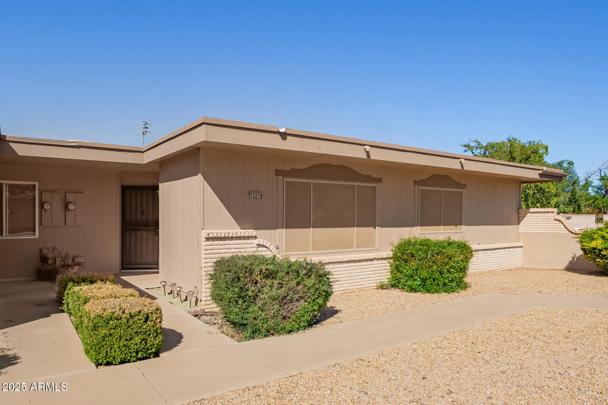 Property Slideshow image 4 of 40 | 14020 n palm ridge dr, Sun City, AZ, 85351