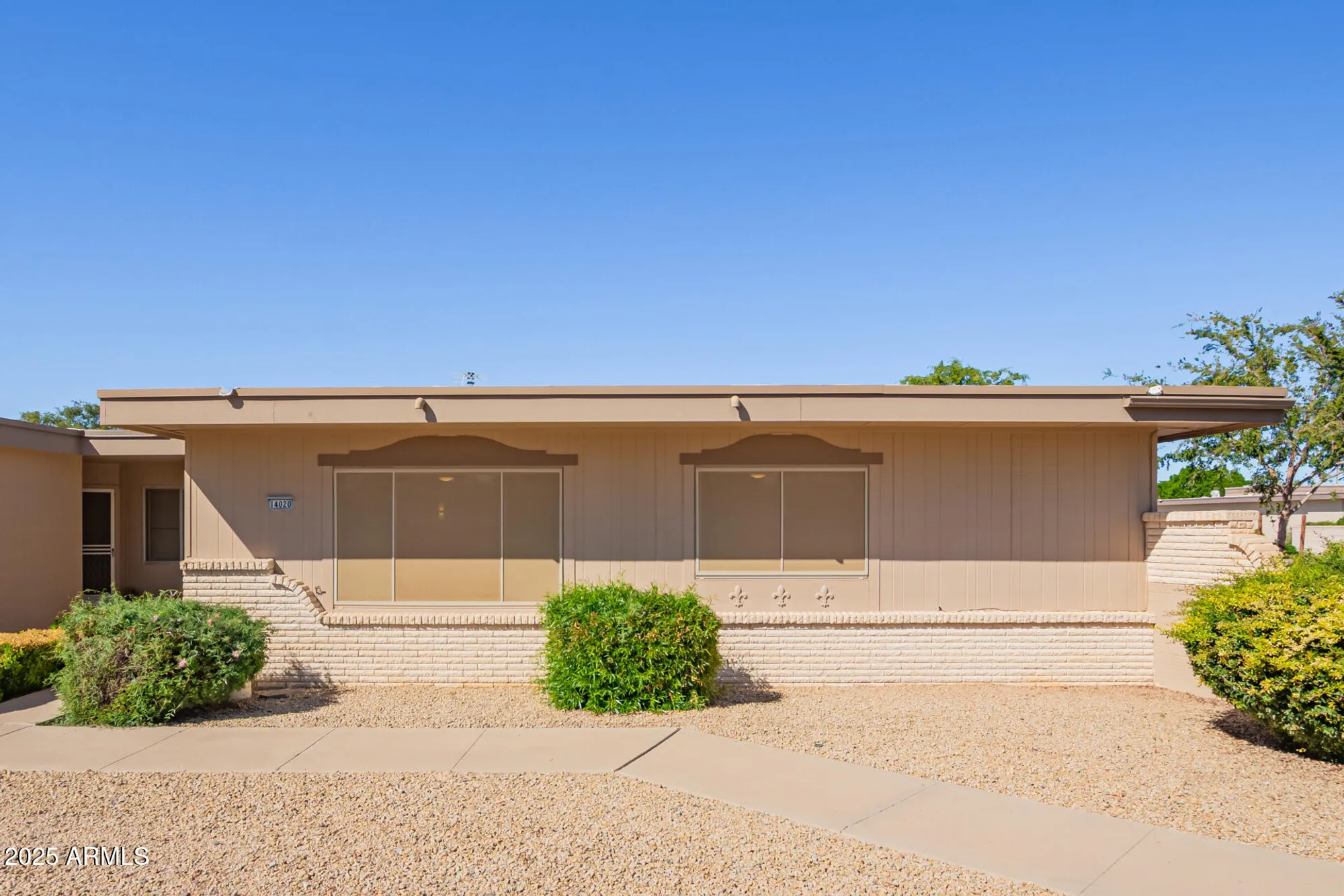 Property Slideshow image 2 of 40 | 14020 n palm ridge dr, Sun City, AZ, 85351