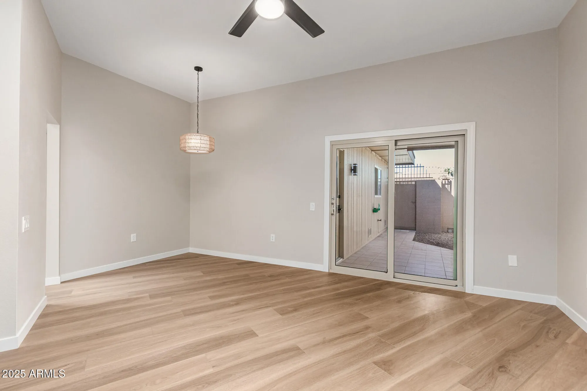 Property Slideshow image 11 of 40 | 14020 n palm ridge dr, Sun City, AZ, 85351