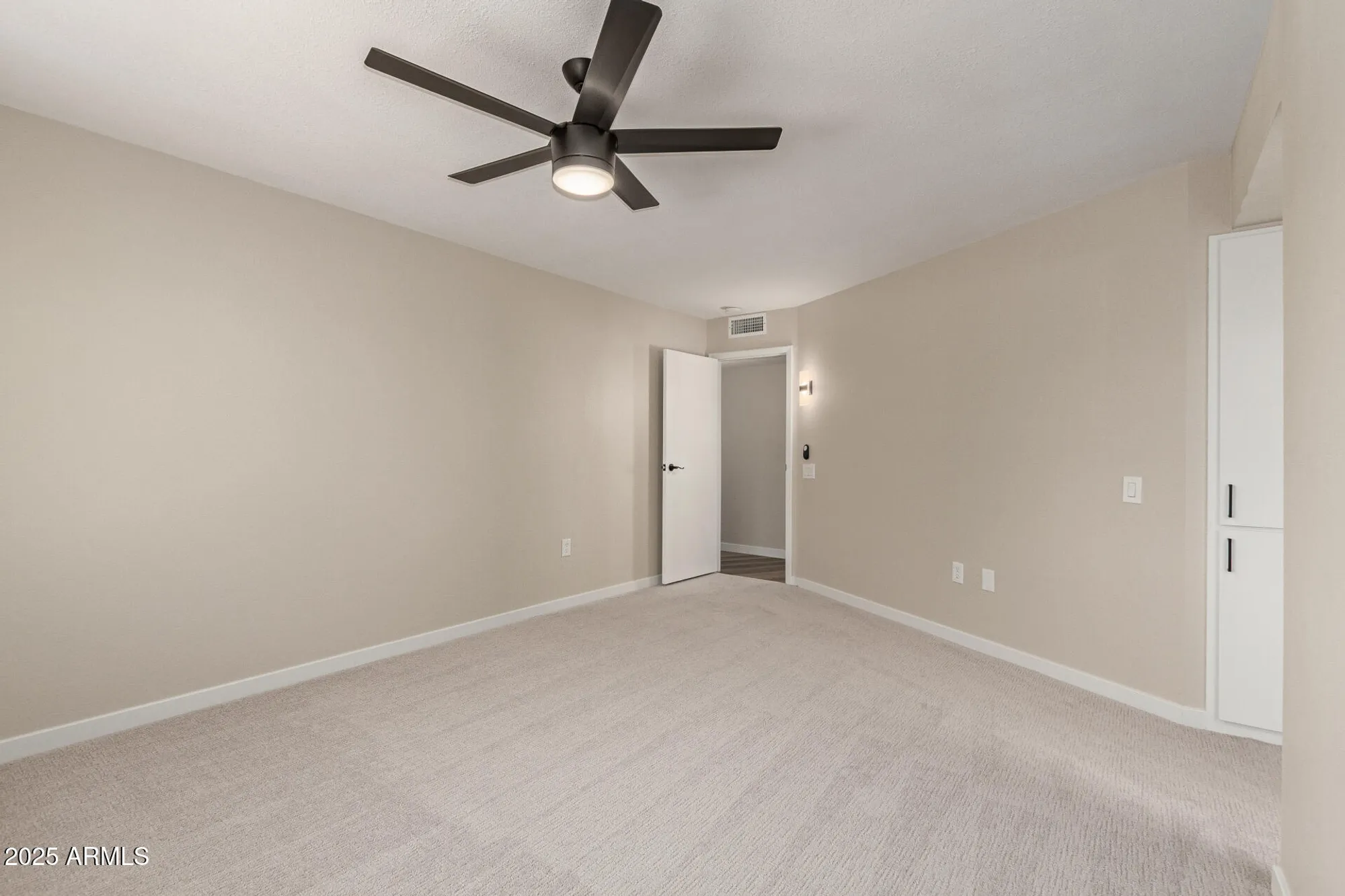 Property Slideshow image 18 of 40 | 14020 n palm ridge dr, Sun City, AZ, 85351