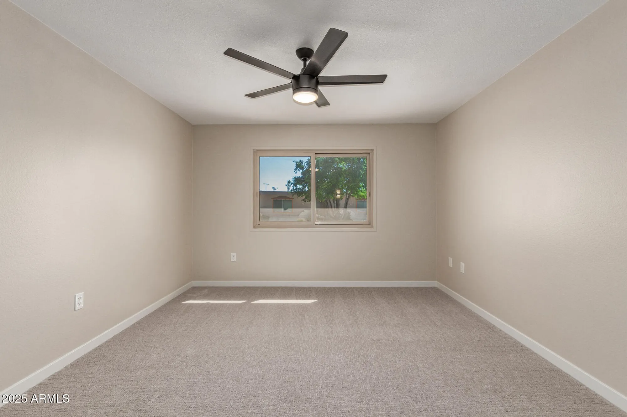 Property Slideshow image 19 of 40 | 14020 n palm ridge dr, Sun City, AZ, 85351