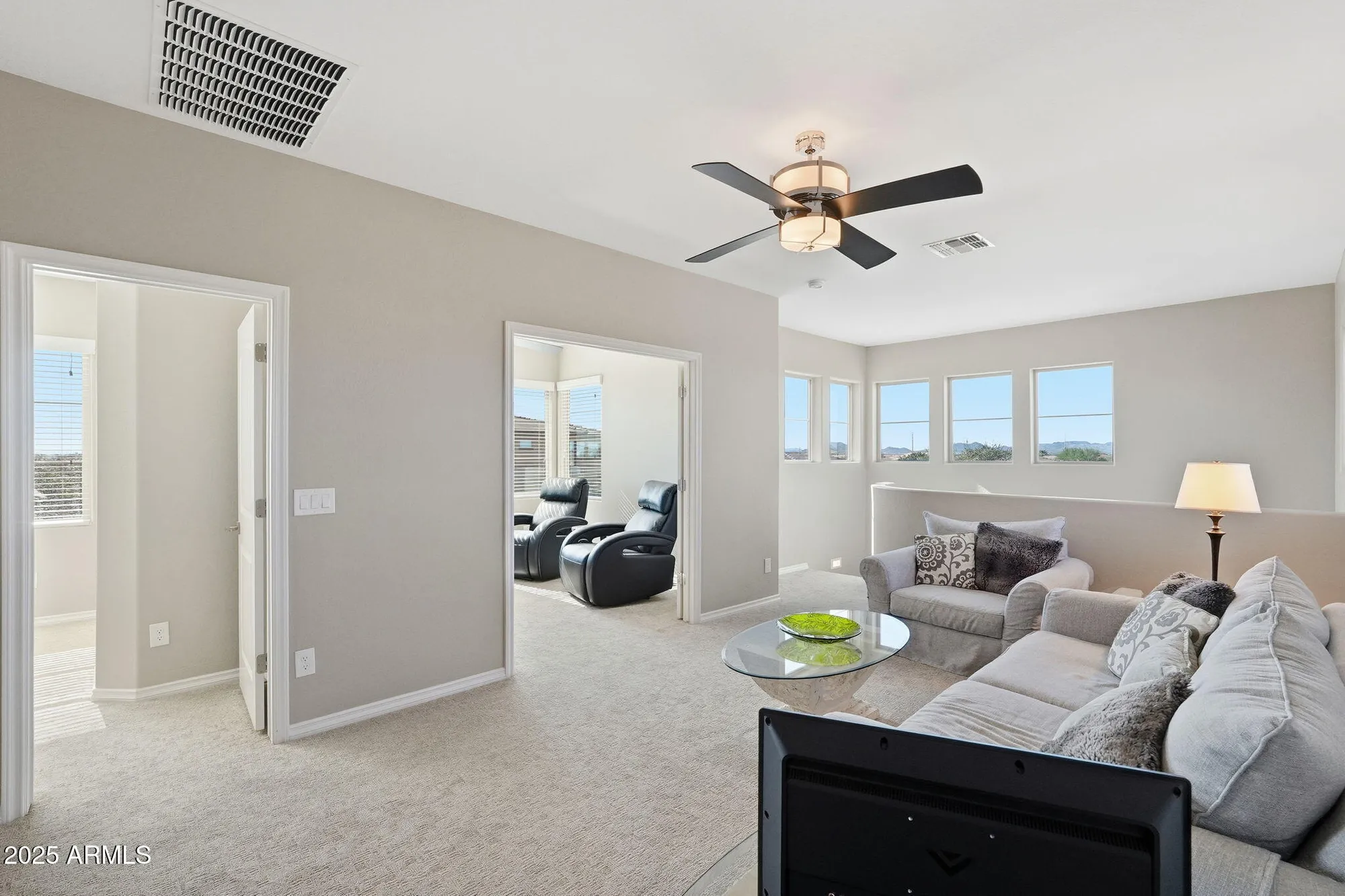 Property Slideshow image 27 of 71 | 918 e cobble stone dr, Queen Creek, AZ, 85140